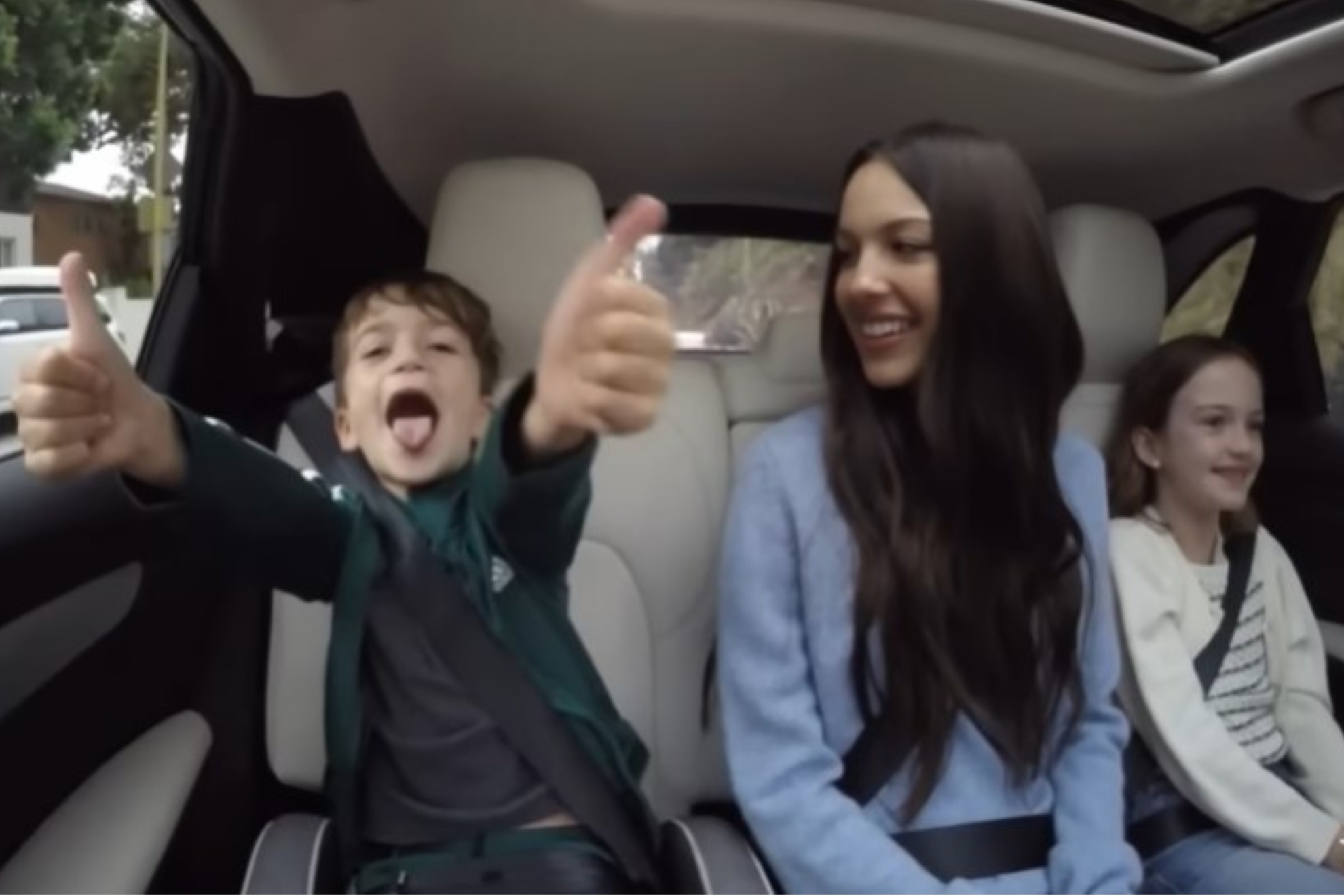 Olivia Rodrigo surprised Jimmy Kimmel's kids on the way to school