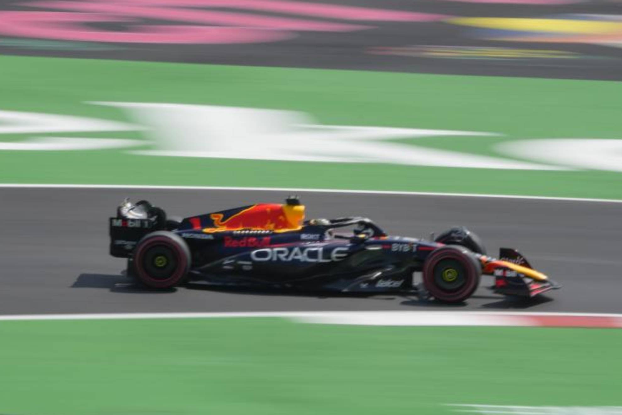 Verstappen, en los Libres 1 del GP de México 2023.