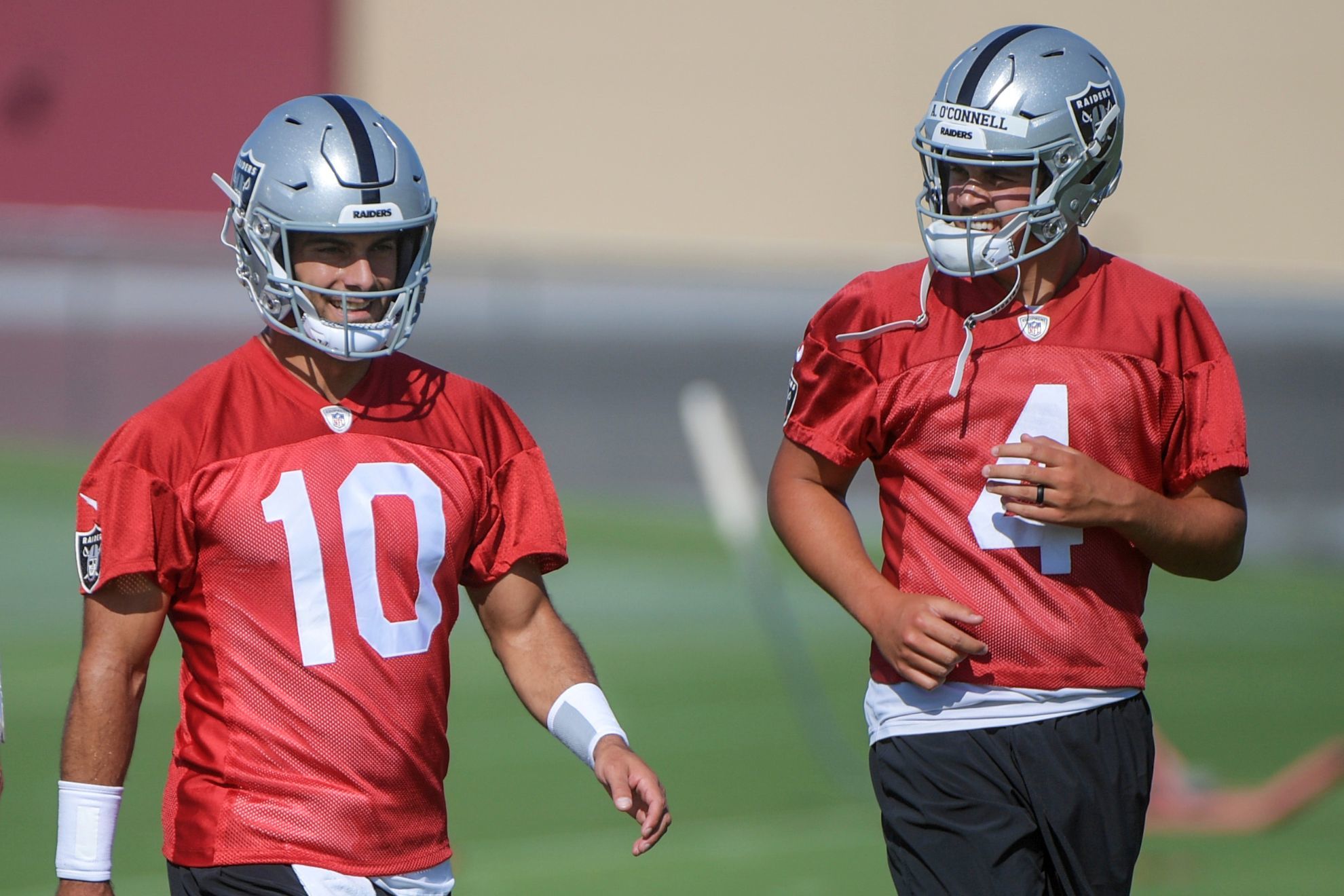 Jimmy Garoppolo (left) and Aidan O'Connell at practice. The latter is now the Raiders' QB1.