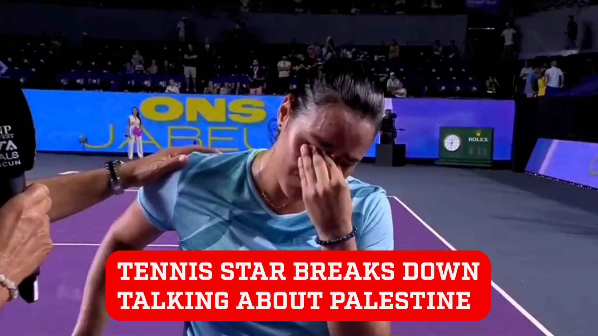 Tennis star bursts into tears while discussing the war between Israel and Palestine