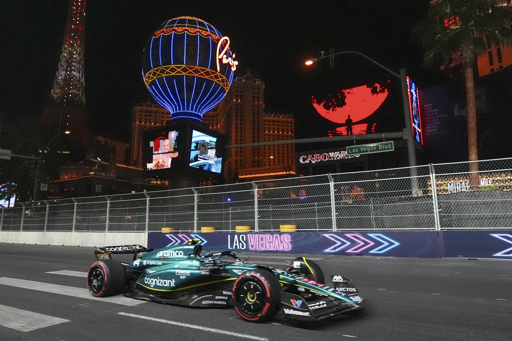 Fernando Alonso en el circuito urbano de Las Vegas