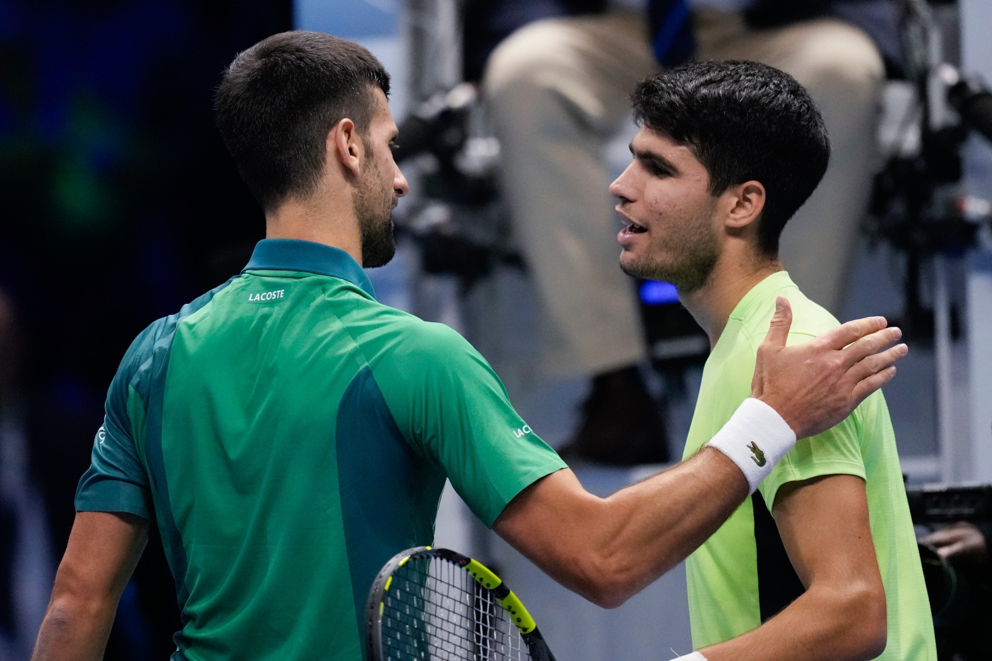Djokovic y Alcaraz se saludan en la red