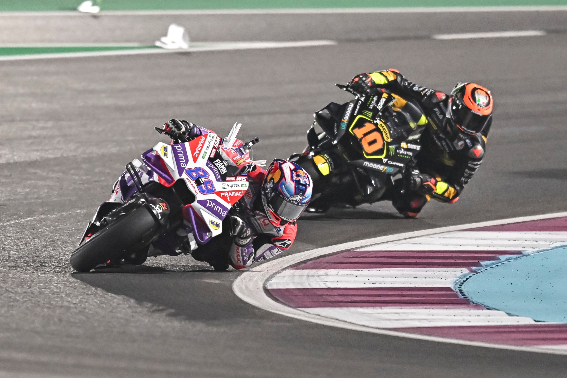 Carrera MotoGP del GP de Qatar, hoy en directo | Jorge Martín en vivo