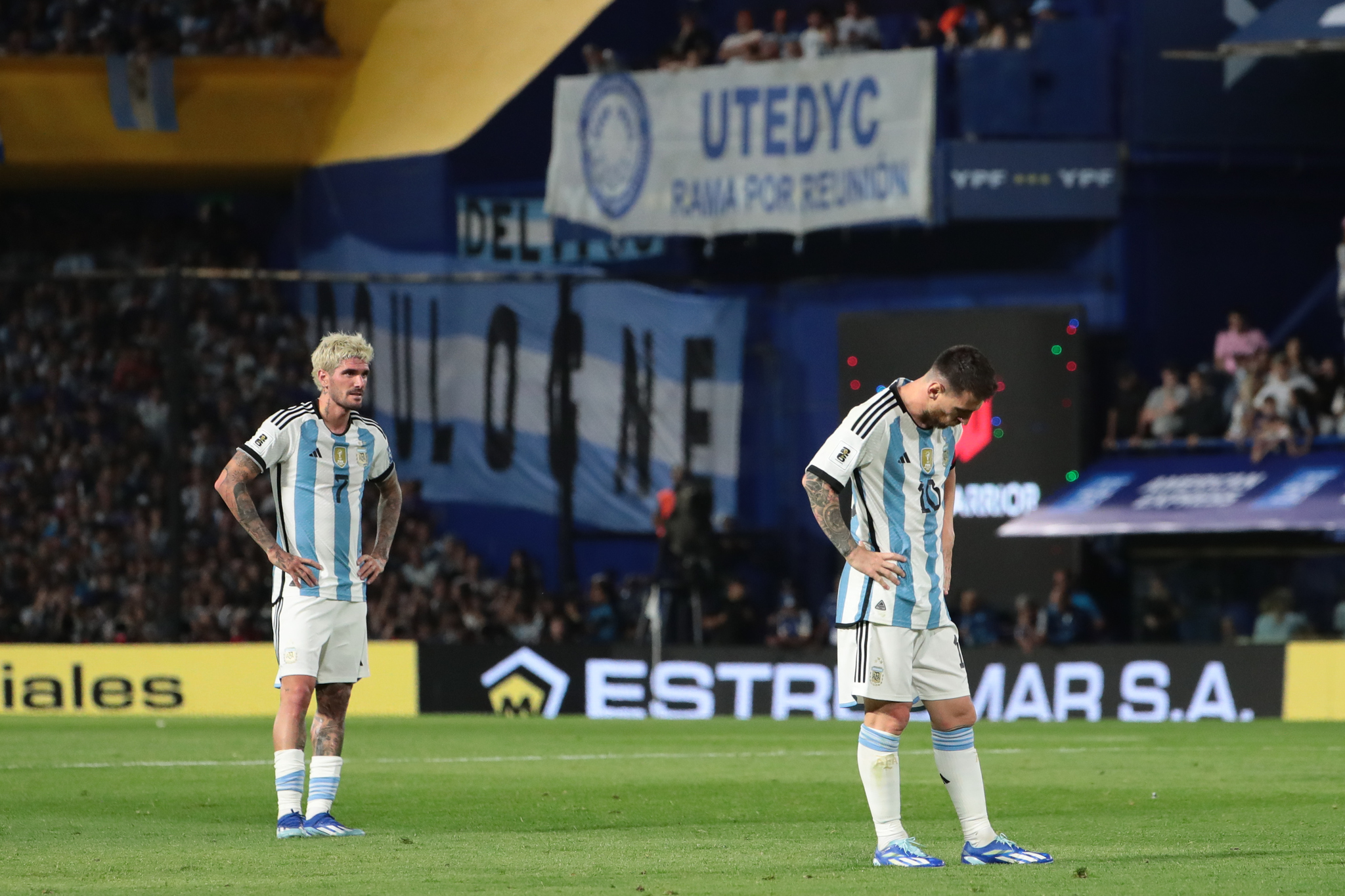 Formación probable de Argentina y Brasil para las Eliminatorias sudamericanas del Mundial 2026