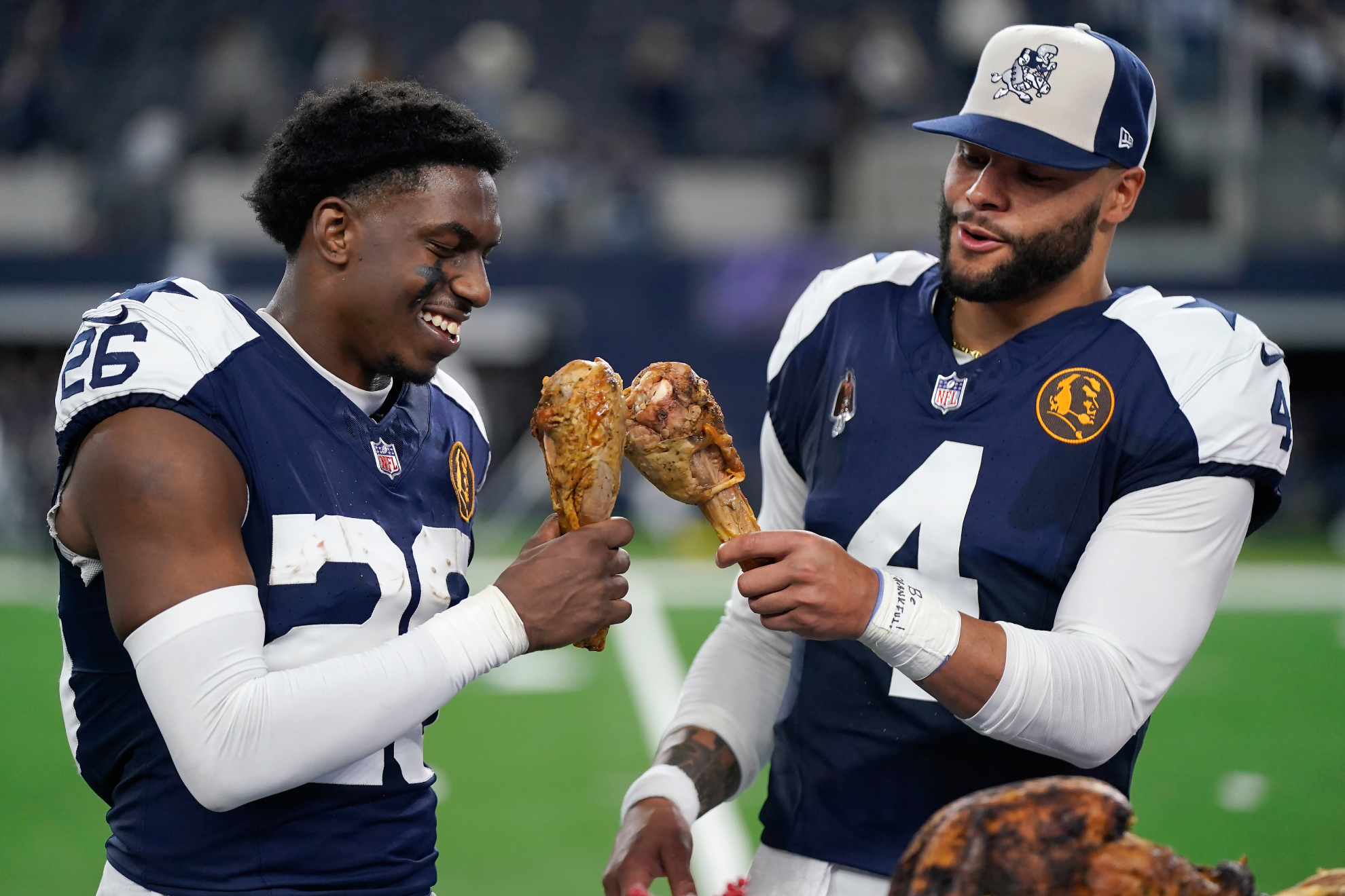 Cowboys viral Thanksgiving celebration: Prescott and co destroy Turkey mid-game vs Commanders