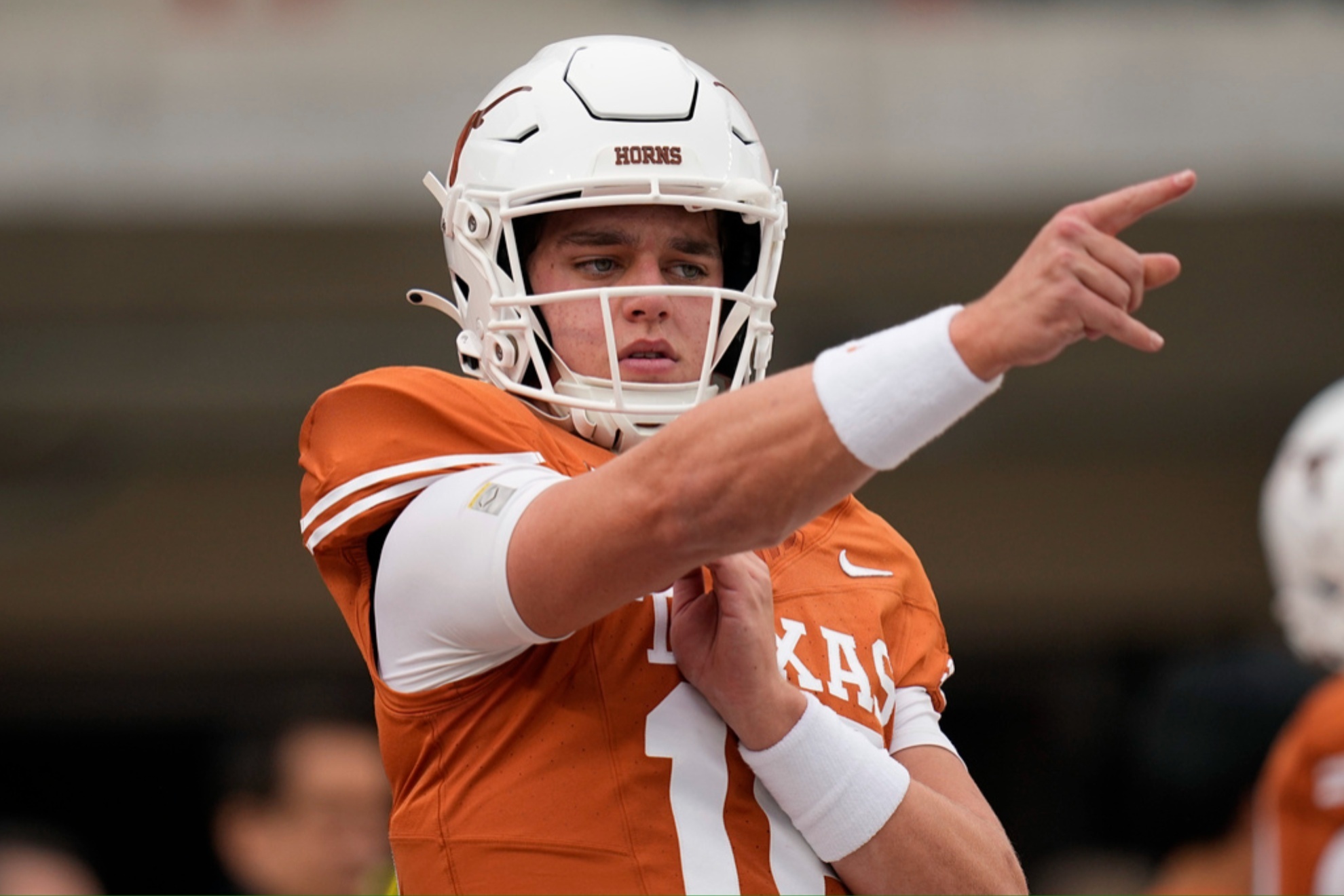 Arch Manning made his NCAA debut on Friday against Texas Tech