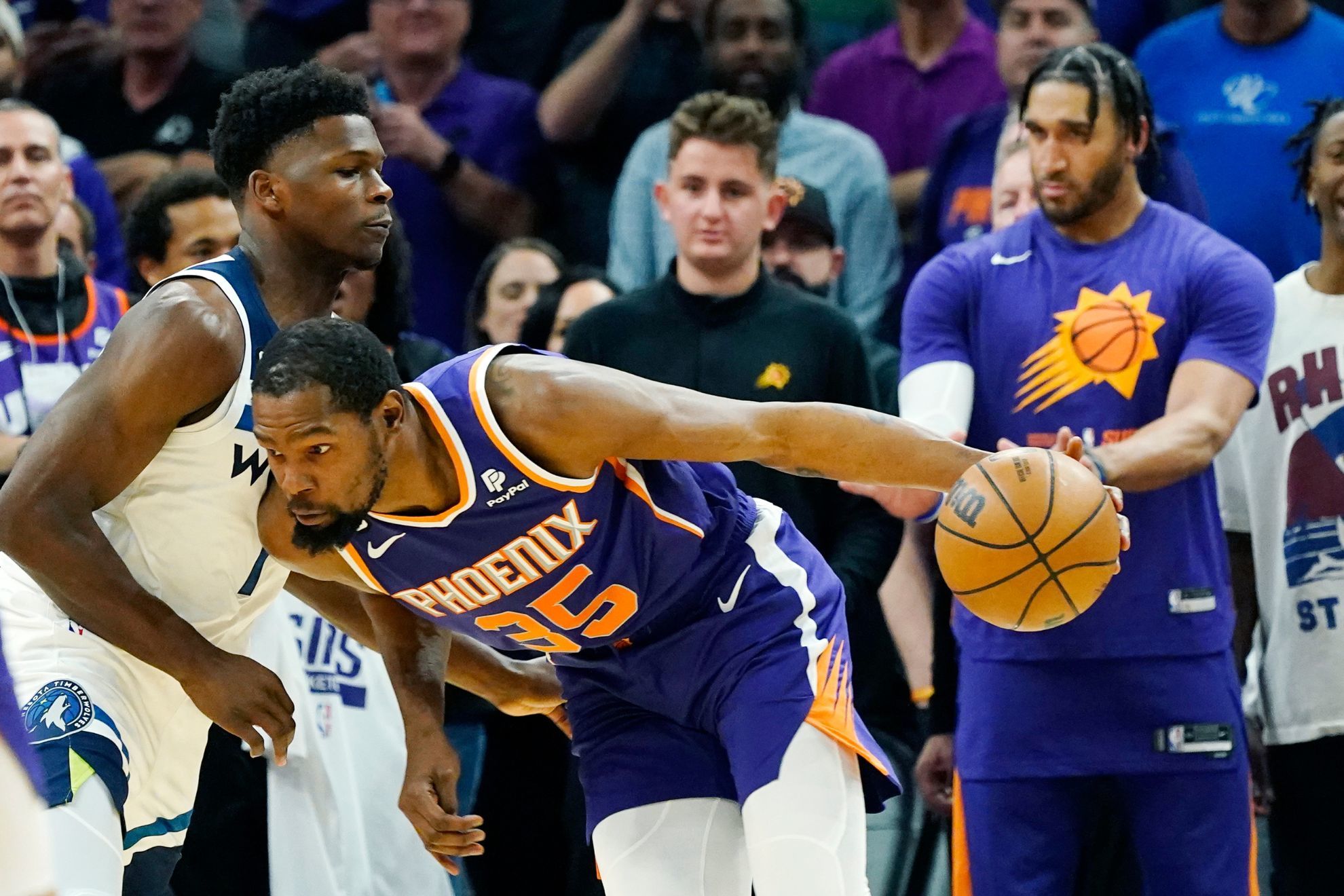 Adidas admin doubles down on trolling Kevin Durant after Suns star disses Anthony Edwards