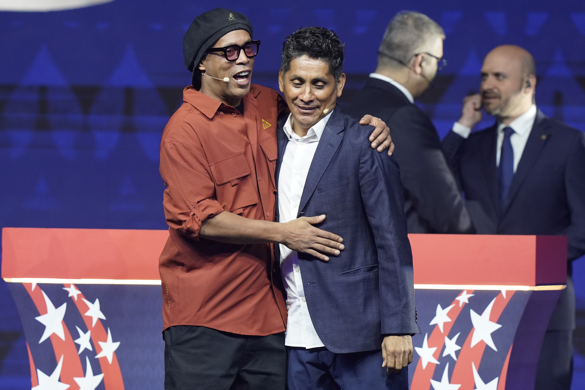 Brazil legend Ronaldinho and Mexico great Jorge Campo, at Miami for the 2024 Copa America draw.