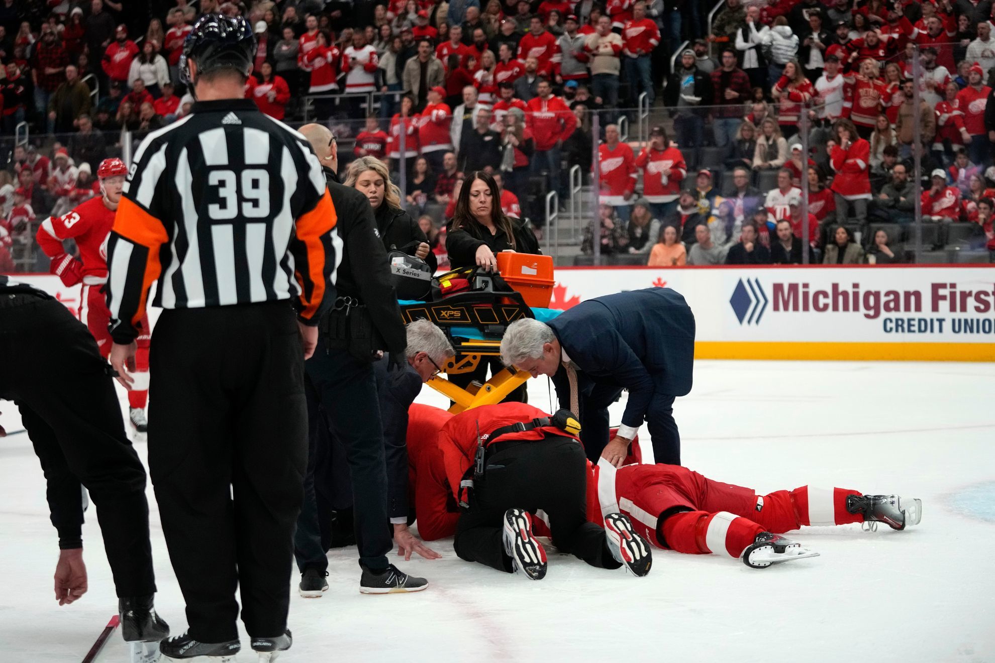 Red Wings Dylan Larkin knocked unconscious after hit to back of head