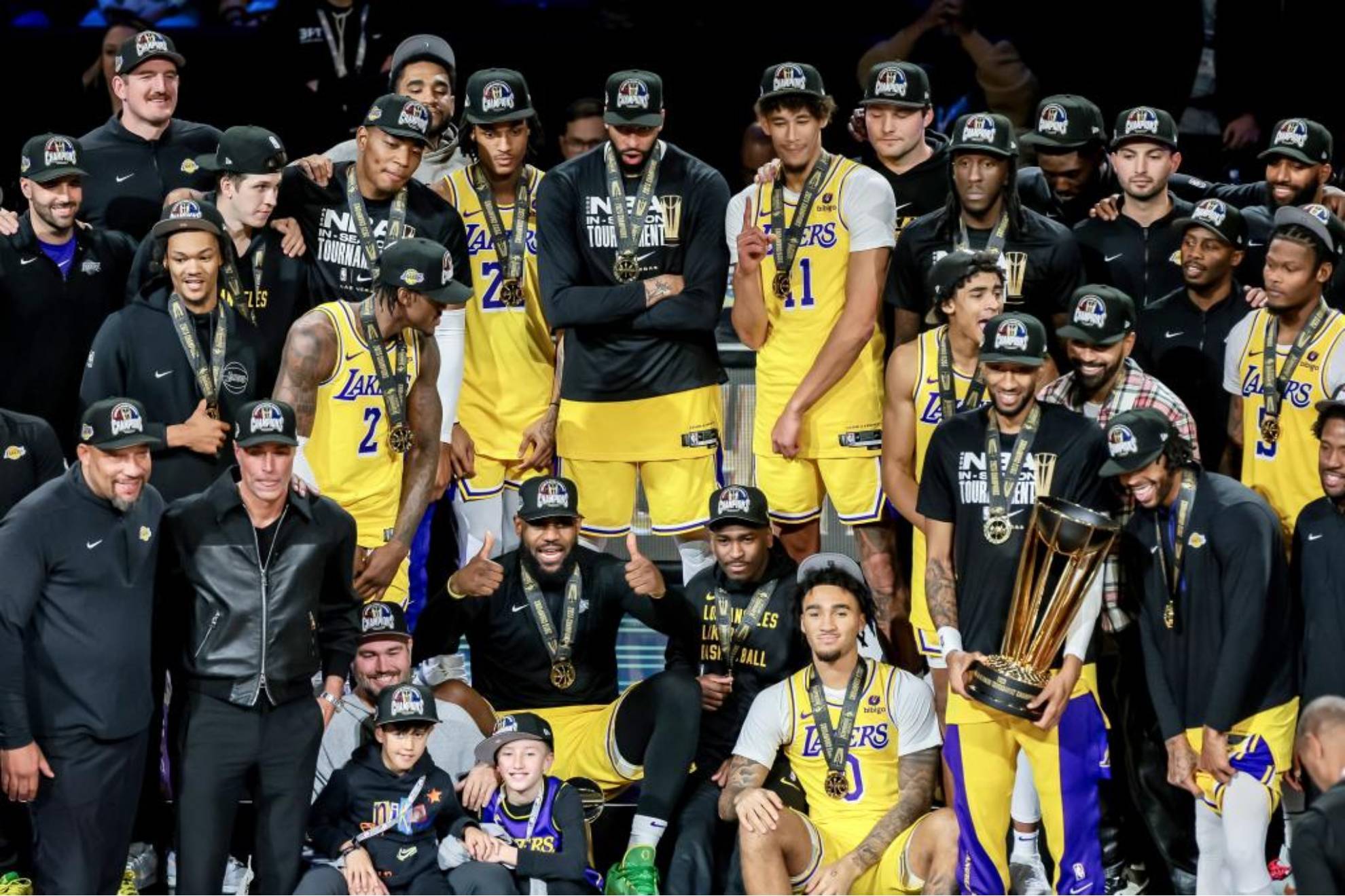 Los Lakers, campeones del primer In-Season Tournament en la historia de la NBA.