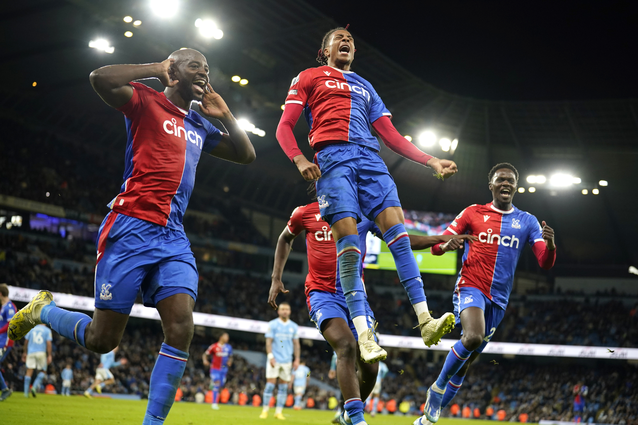 Crystal Palace players celebrate after Crystal Palaces Michael Olise scores