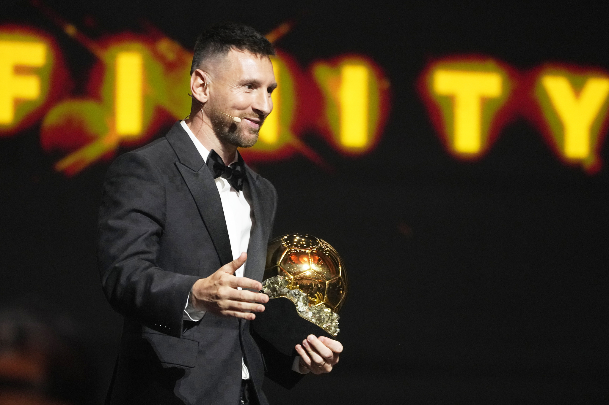Lionel Messi wins his 8th Ballon d'Or.