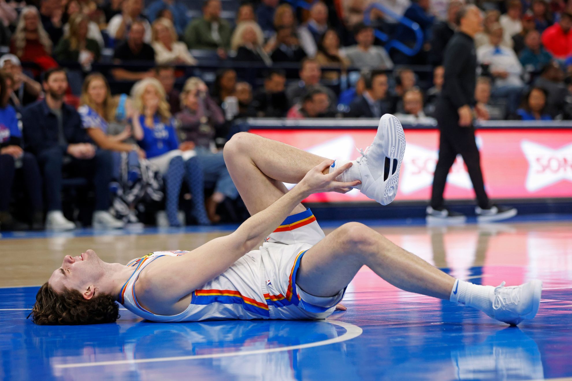 Josh Giddey does not return to Thunders win over Clippers after ankle injury