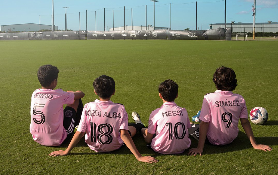 Inter Miami announced Suarez's arrival on Dec. 22 with this viral picture featuring its academy players.