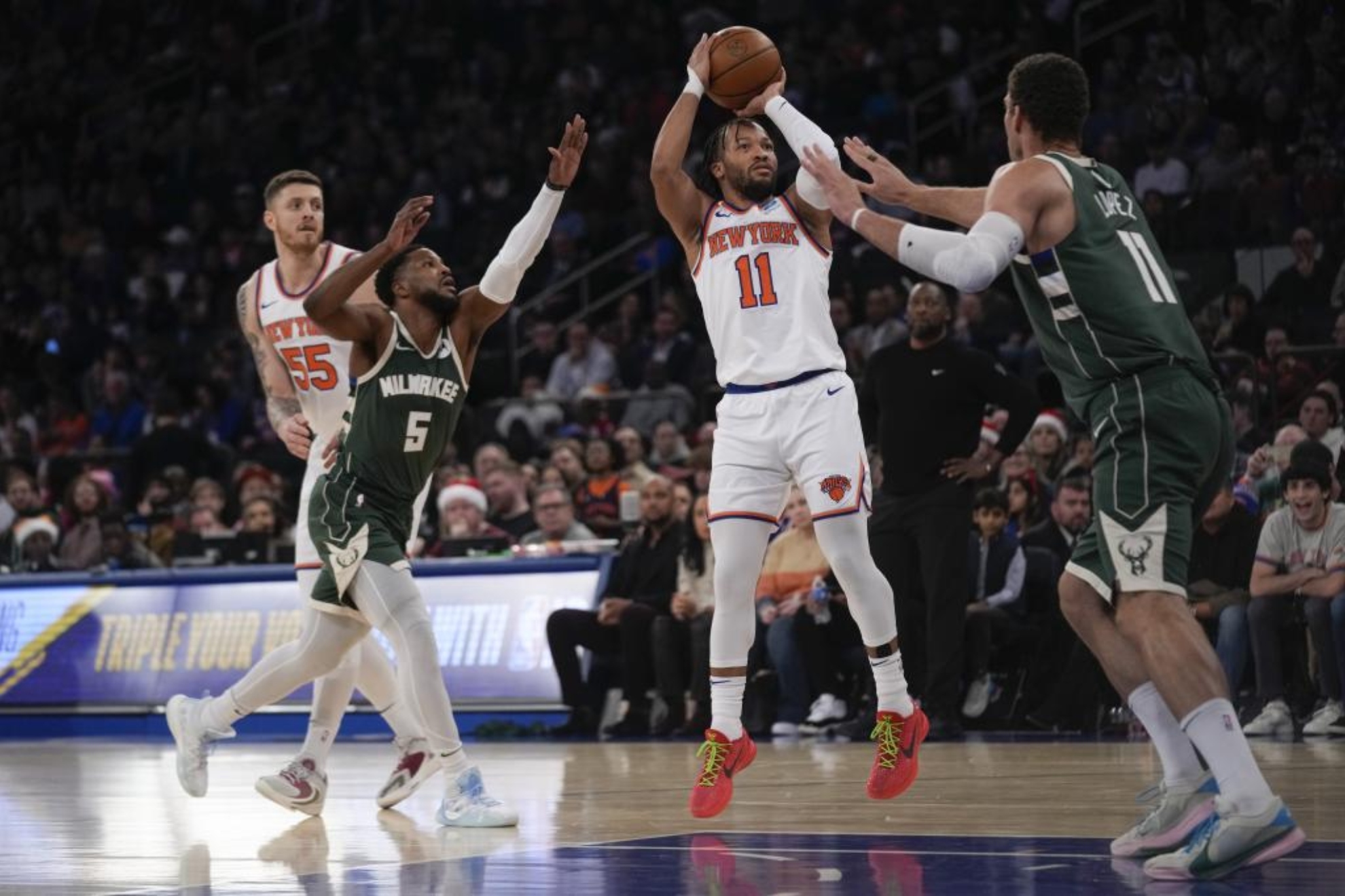 Los New York Knicks arruinan la Navidad de Antetokounmpo y Lillard