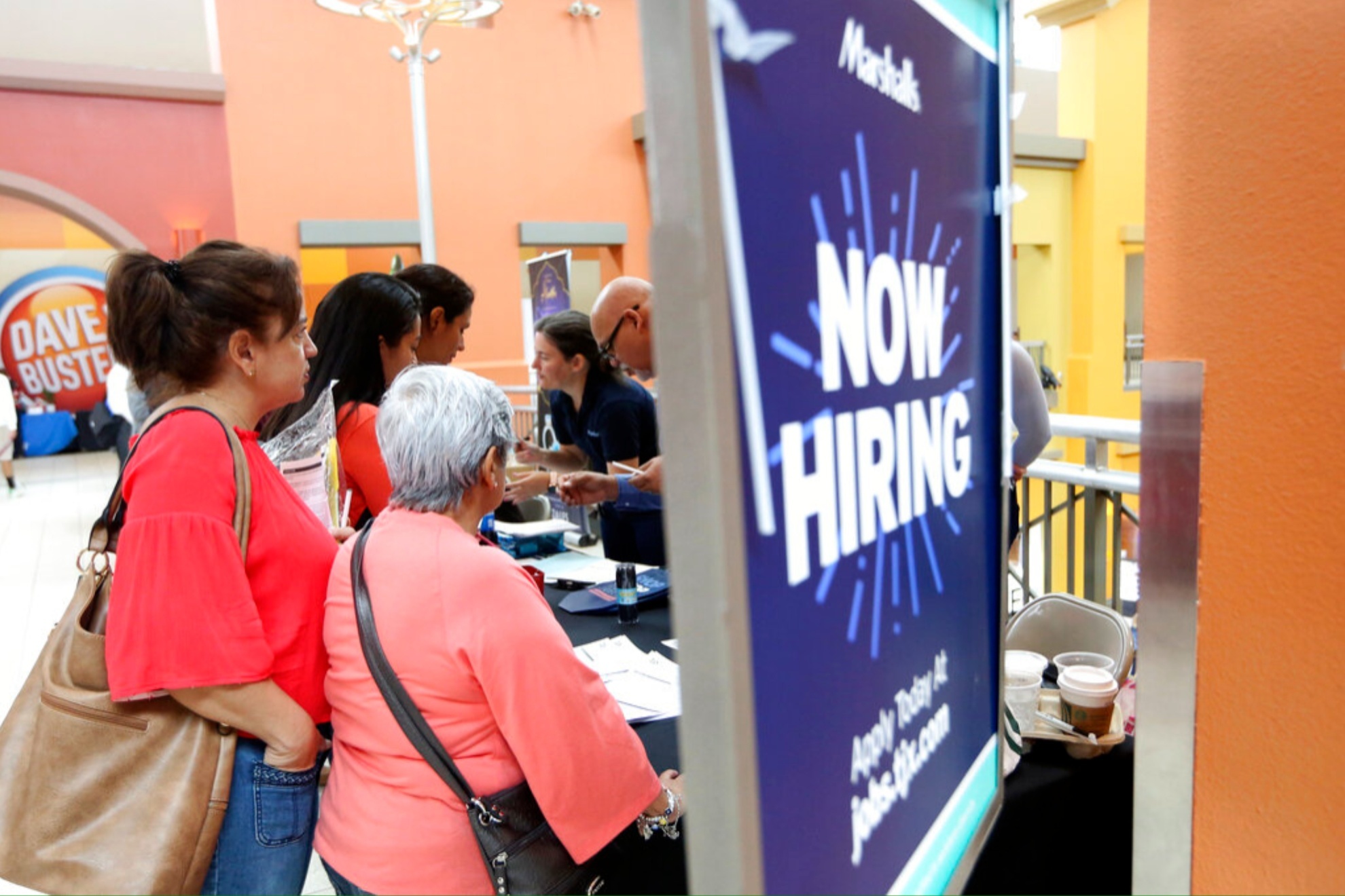 Florida offers unemployment benefits for up to 19 weeks