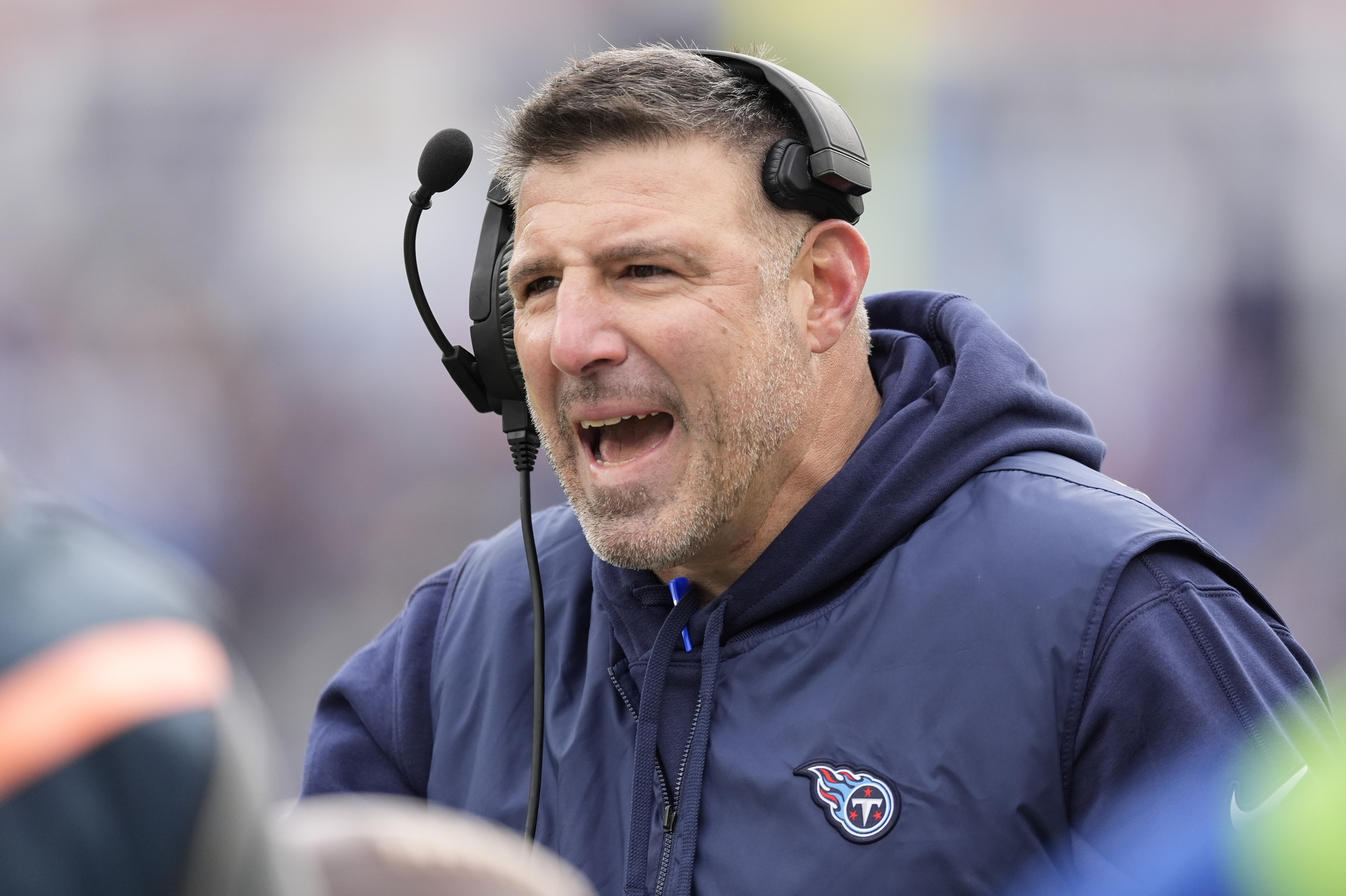 Mike Vrabel sacked by Tennessee Titans