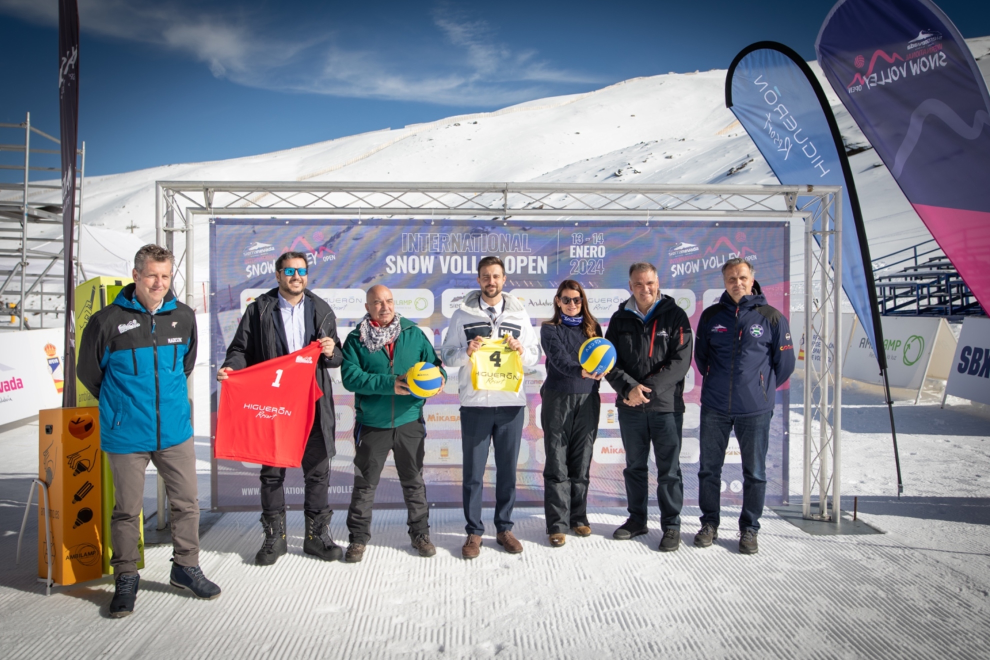 El snow volley llega a Espaa: presentado el primer evento internacional en Sierra Nevada