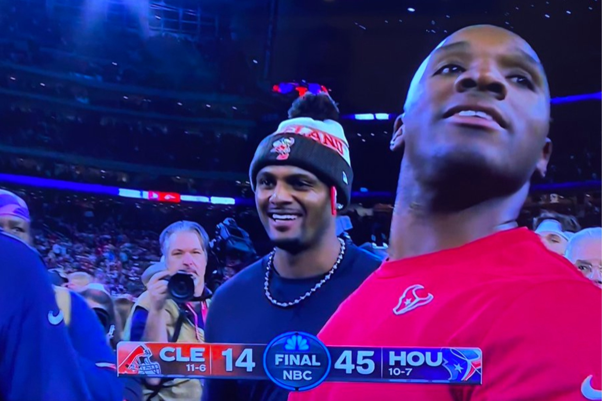DeShaun Watson smiling after the defeat of his Cleveland Browns.