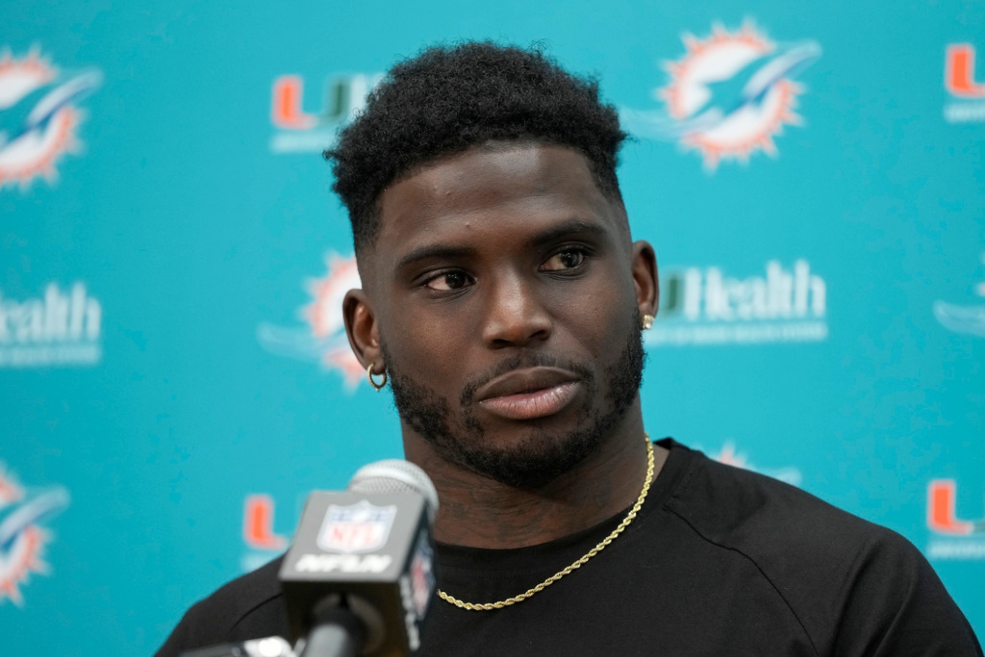 Tyreek Hill and the Dolphins will have to regroup and make some changes in the offseason
