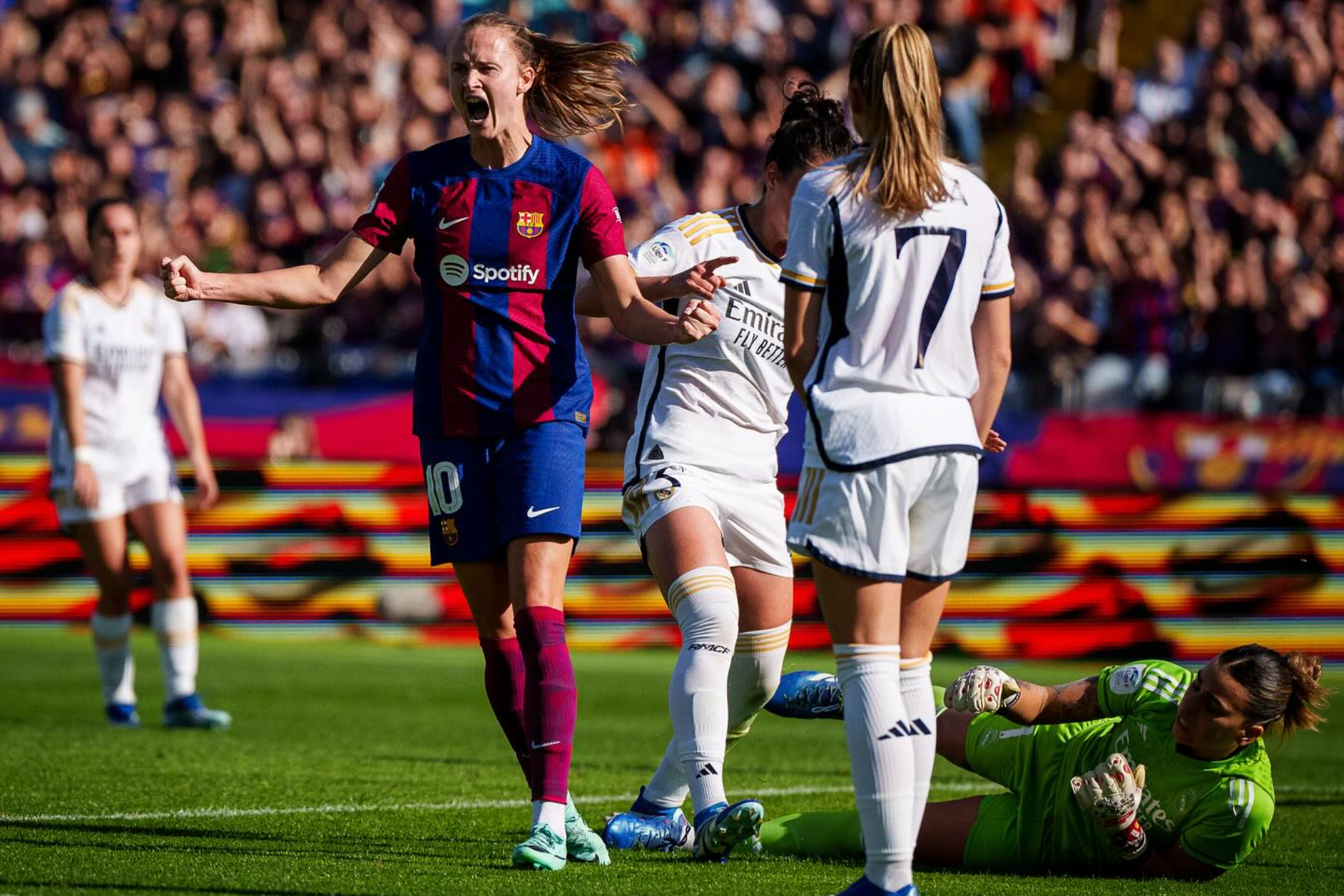Barcelona - Real Madrid: a qué hora es, dónde ver en TV y canal de la semifinal de la Supercopa femenina