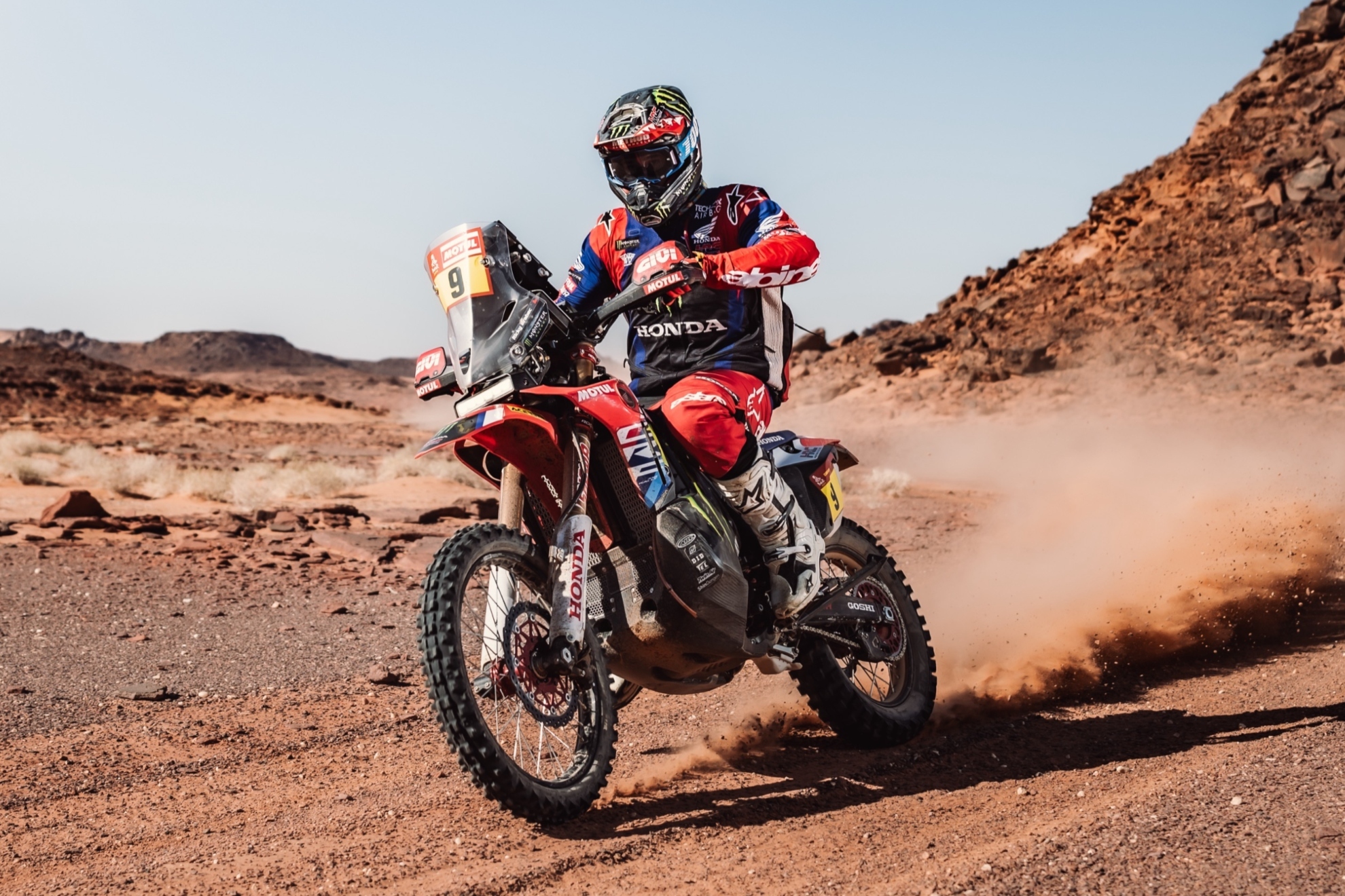 Slo una desgracia puede apartar a Brabec de su segundo triunfo en el Dakar.