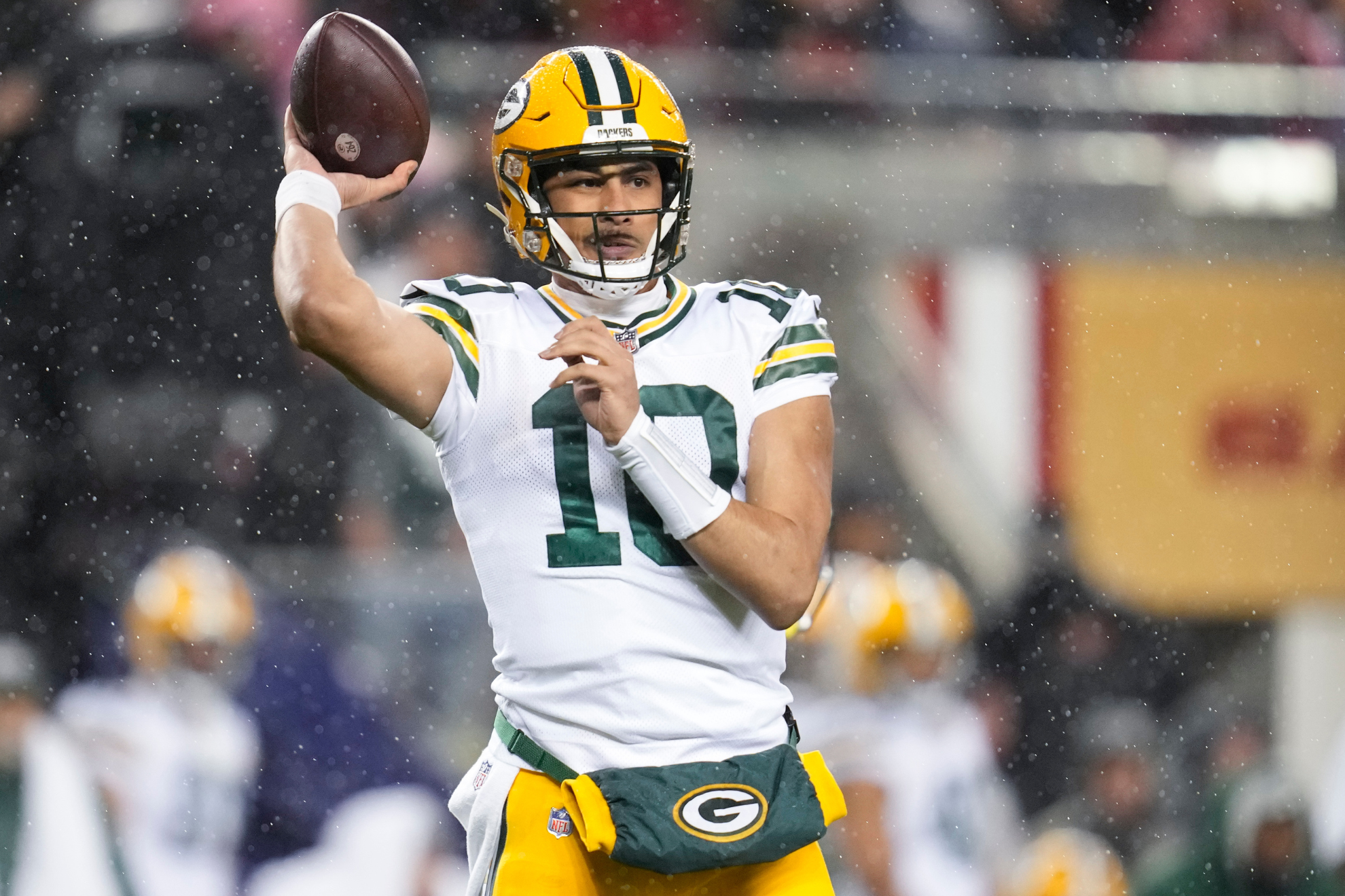 Love led the Packers past the Cowboys before a slim loss to the 49ers on Saturday.