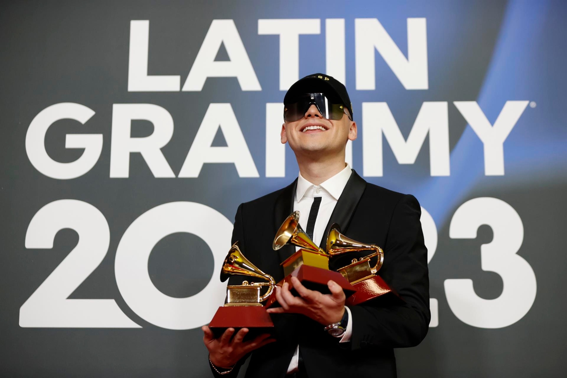 Una imagen de Bizarrap durante los Latin Grammy. EFE