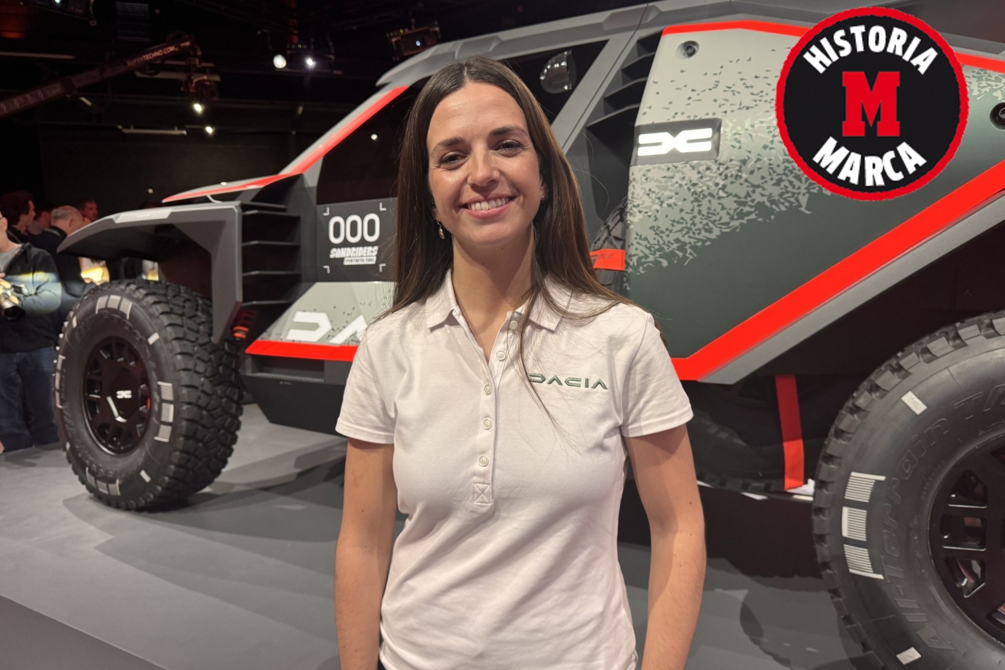 Cristina Guti�rrez da el �ltimo salto en su carrera: ser piloto oficial de la clase reina del Dakar.