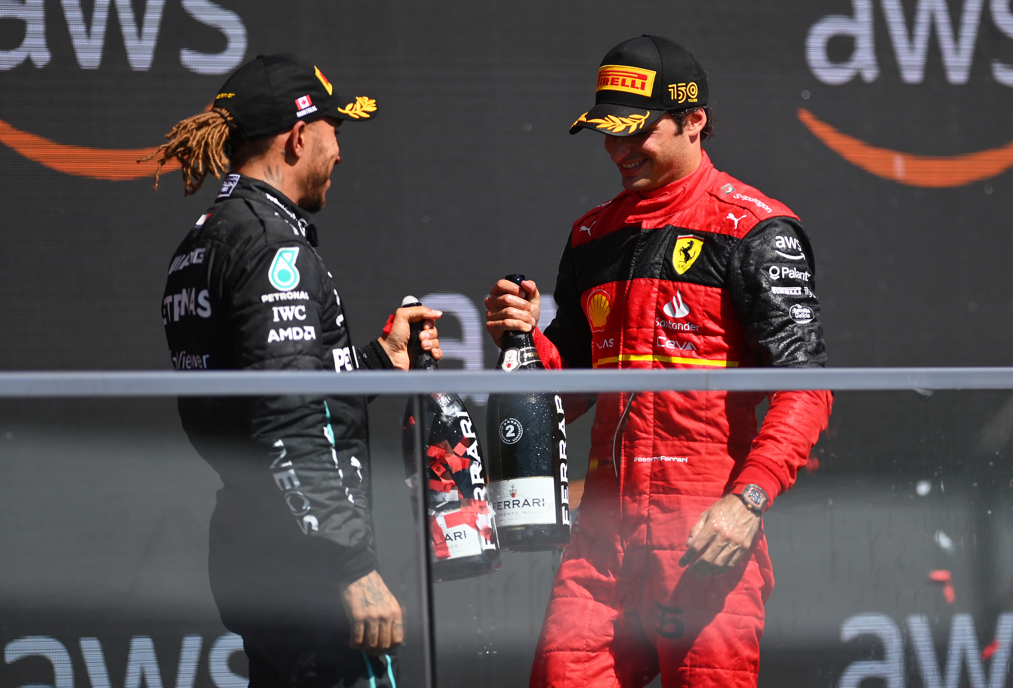 Hamilton se ofreció a Ferrari, la renovación de Sainz estaba cerca