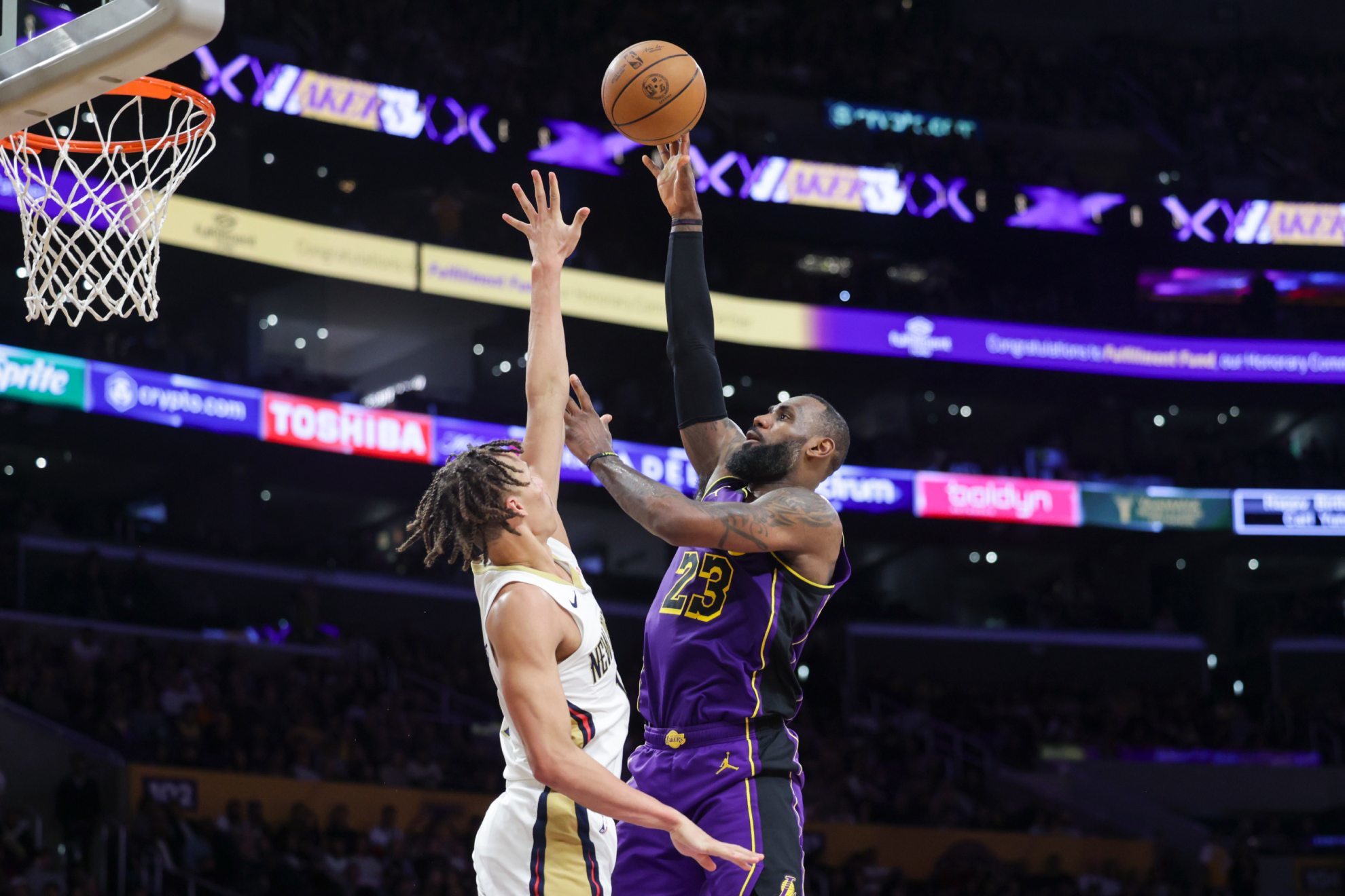 DAngelo Russell se libera e impulsa a los Lakers ante los Pelicans