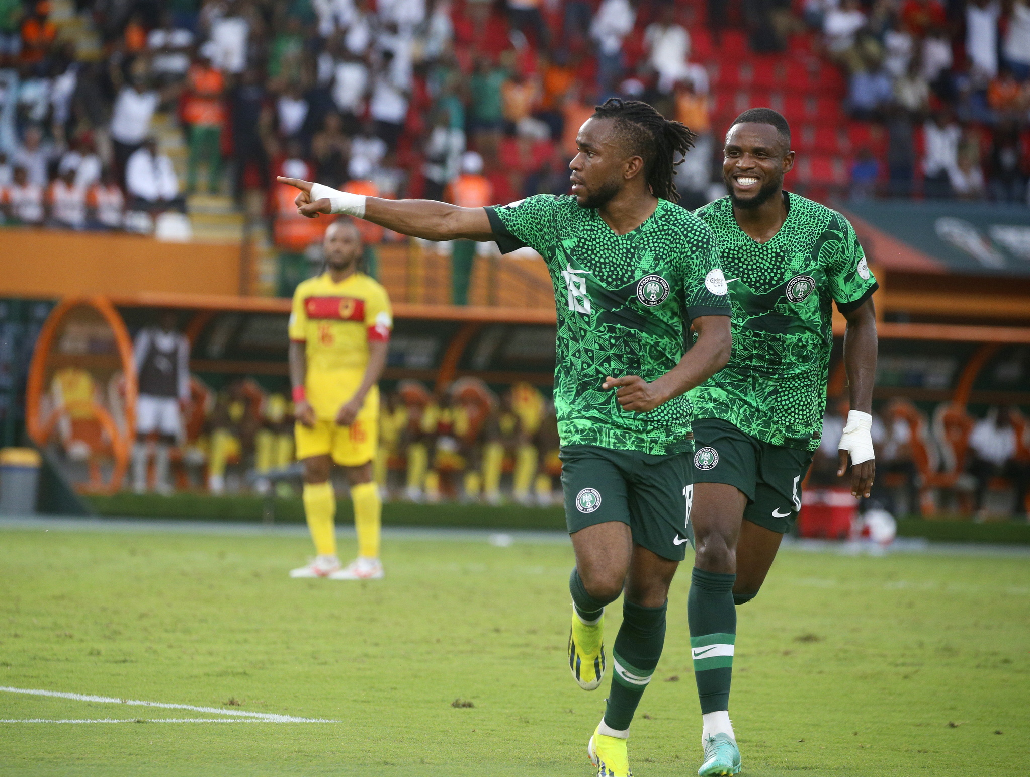 Lookman celebra un tanto con Nigeria en la Copa África 2023