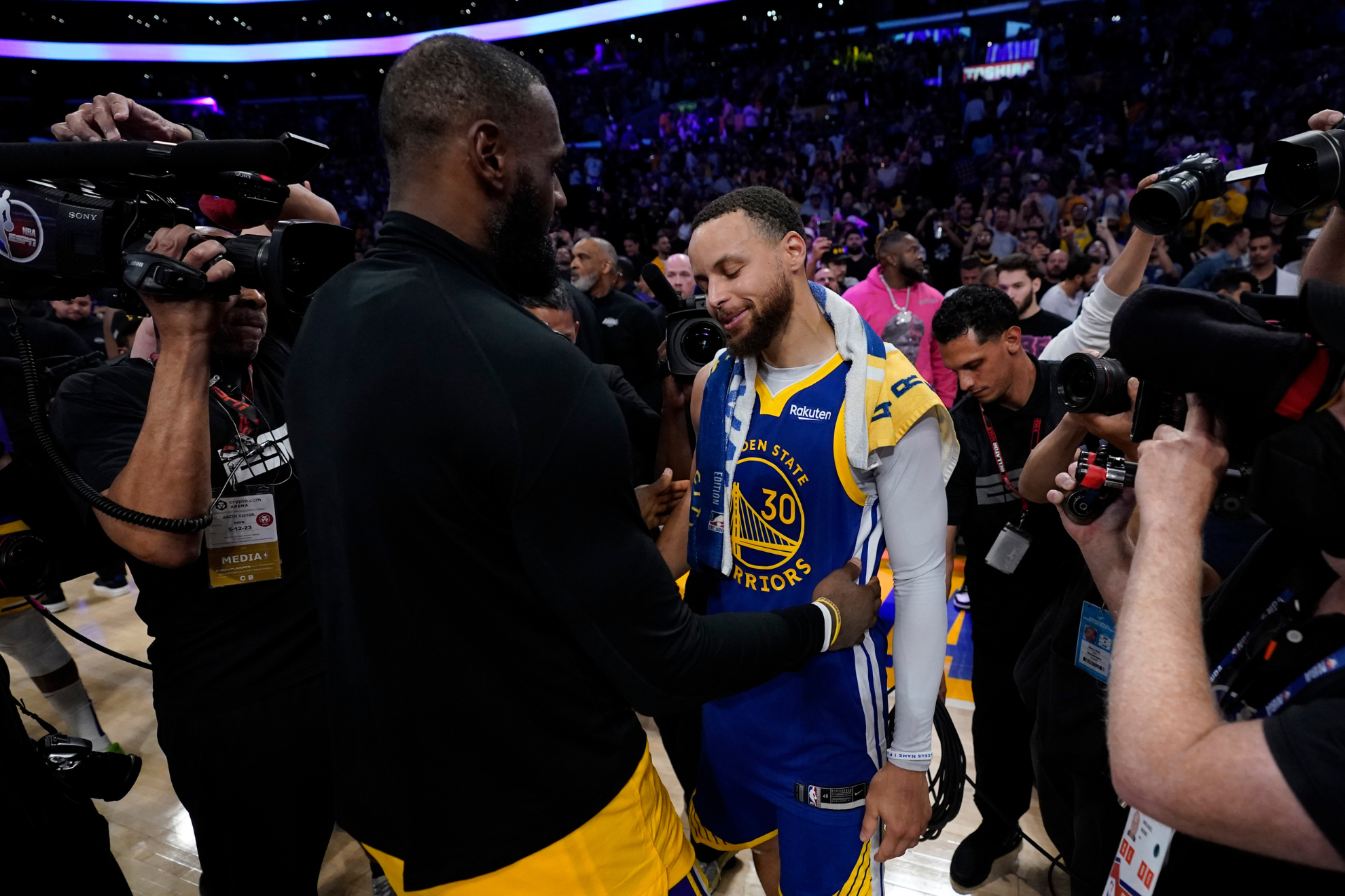 Could LeBron James and Stephen Curry join forces?