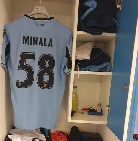 Il calvario del calciatore accusato di avere 42 anni anziché 17: che fine ha fatto Joseph Minala?