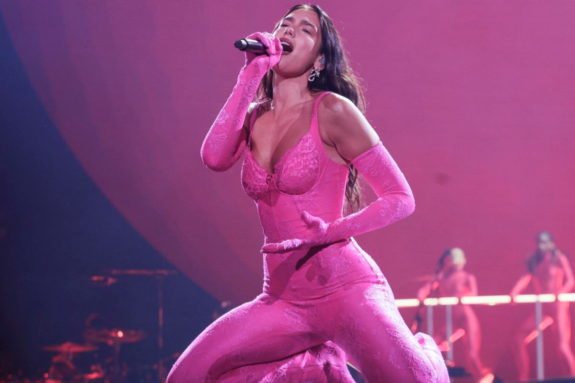 The astronomical amount Dua Lipa earns for her concerts