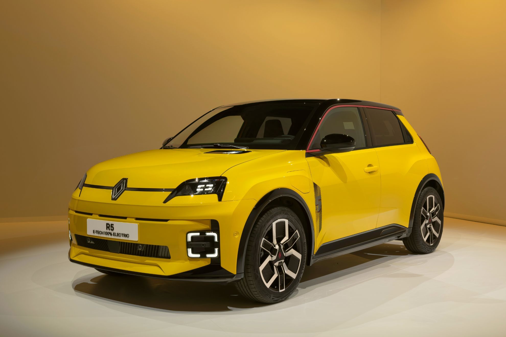Renault 5 E-Tech electric: todas las imgenes del icono que revive como coche elctrico