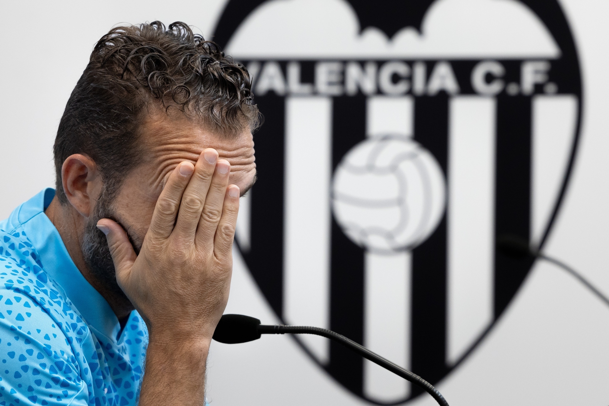 Rubén Baraja durante una rueda de prensa del Valencia.