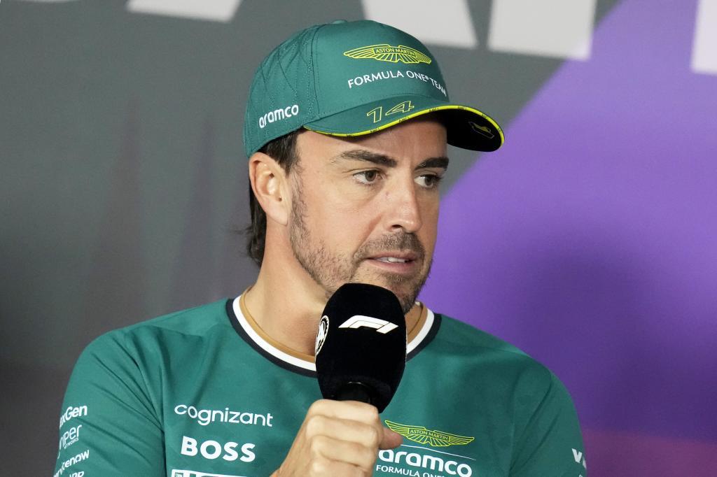 Alonso: Primero debo decidir si quiero correr el año que viene, lo sabré en unas carreras
