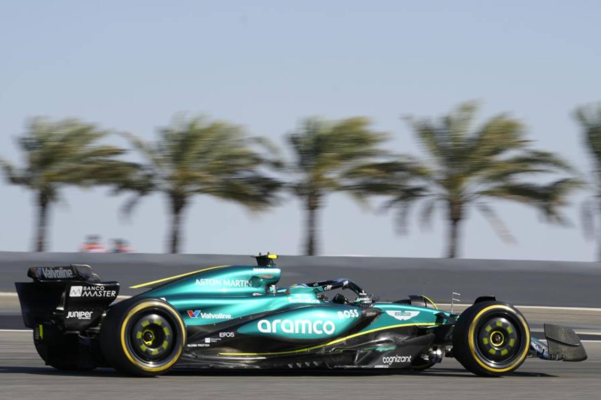 Alonso, en los Libres 1 del GP de Bahréin 2024.