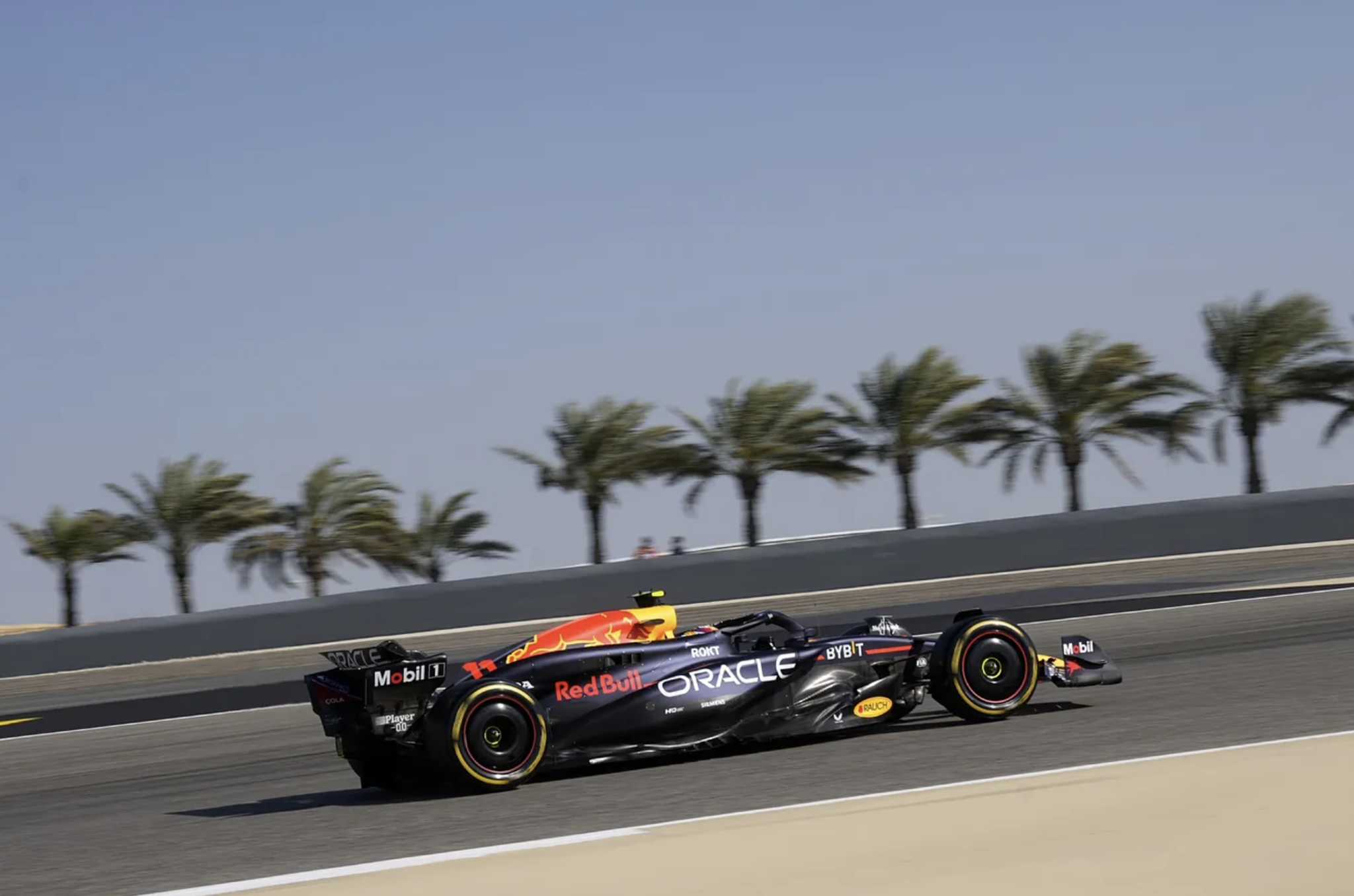 Red Bull off to an uphill start in Bahrain as Mercedes dominate Practice 2 with Hamilton and Russell quickest