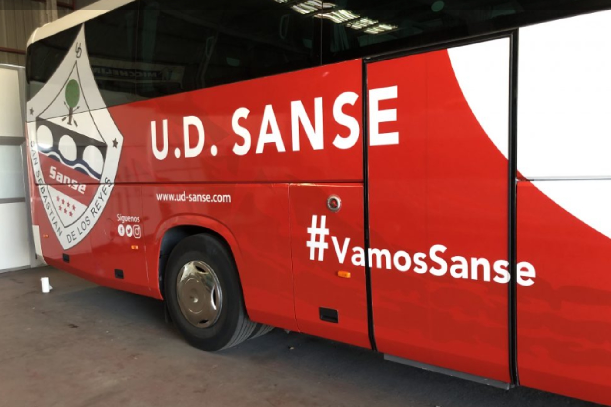 La rocambolesca historia del autobús del Sanse en Extremadura