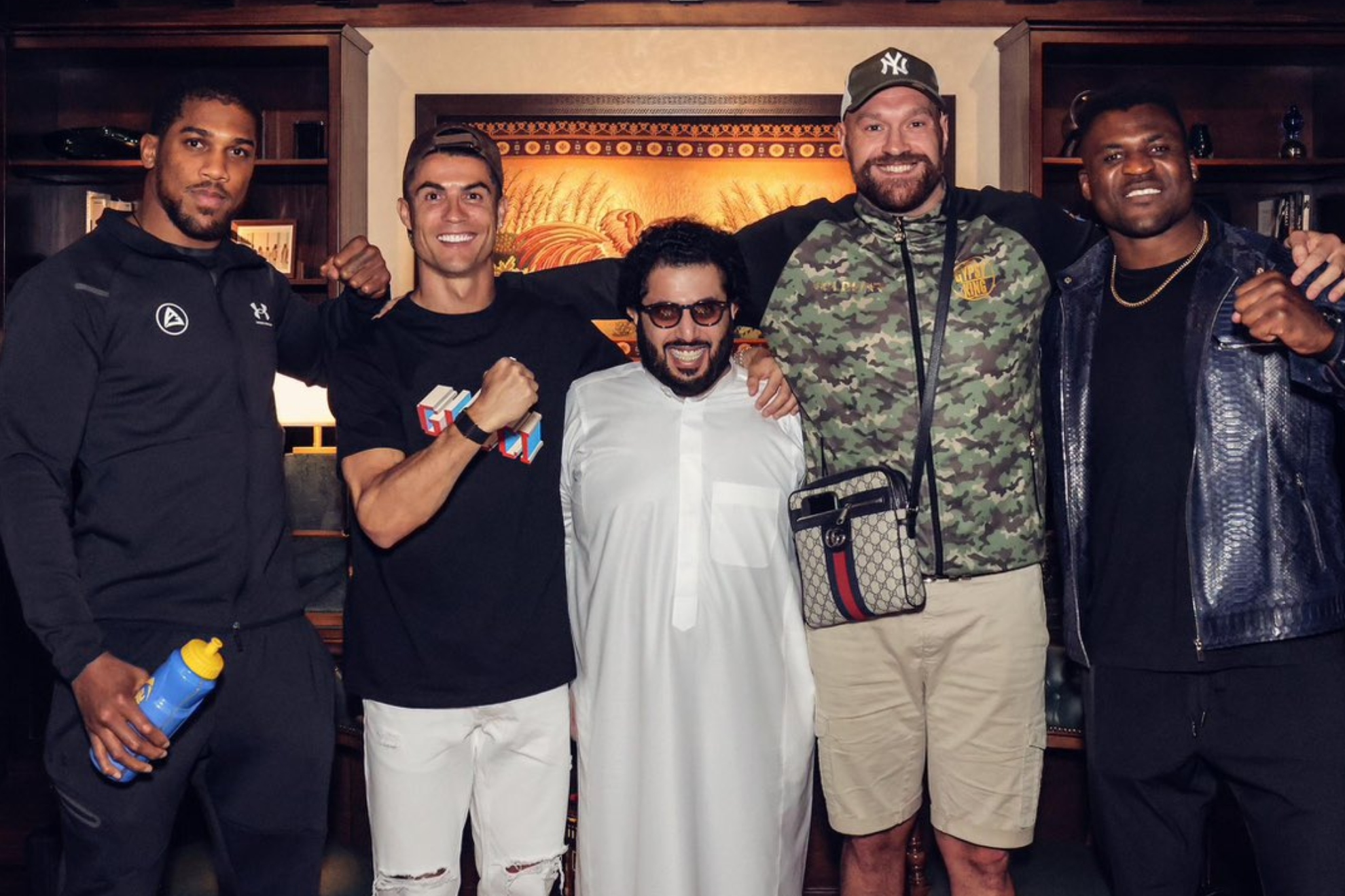Anthony Joshua, Cristiano Ronaldo, su excelencia Turki Al Sheikh, Tyson Fury y Francis Ngannou.