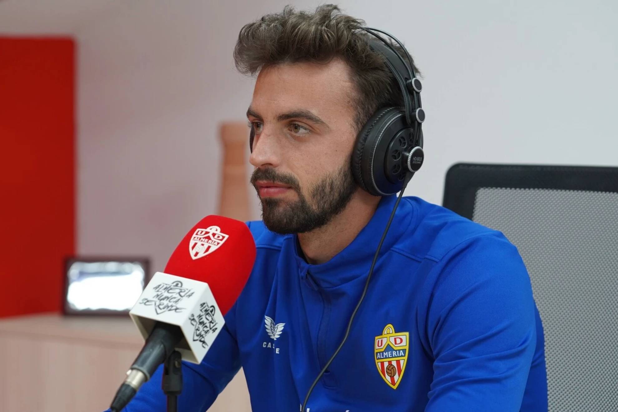 lex Centelles atendi a la radio oficial del club antes del encuentro ante el Sevilla.