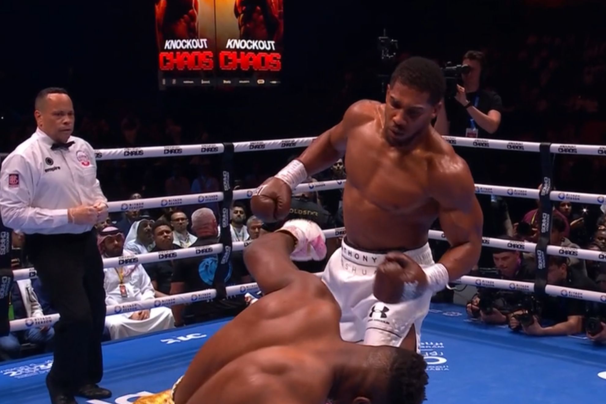 Anthony Joshua puts Francis Ngannou to sleep for minutes with brutal knockout