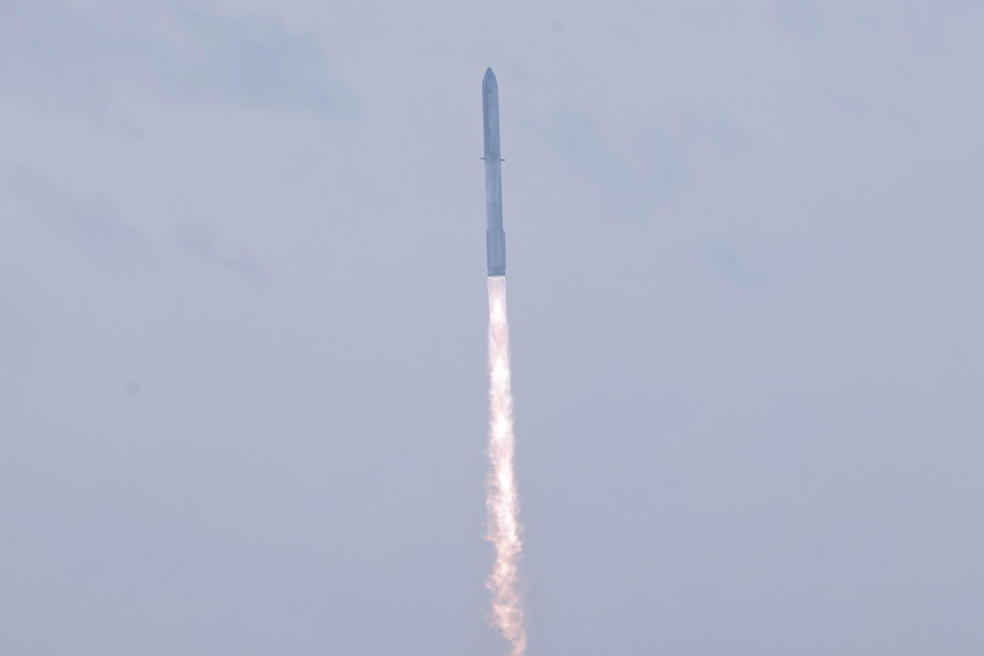 Elmo Rocketship Elon Musk's Starship rocket blasts off successfully on third attempt ...