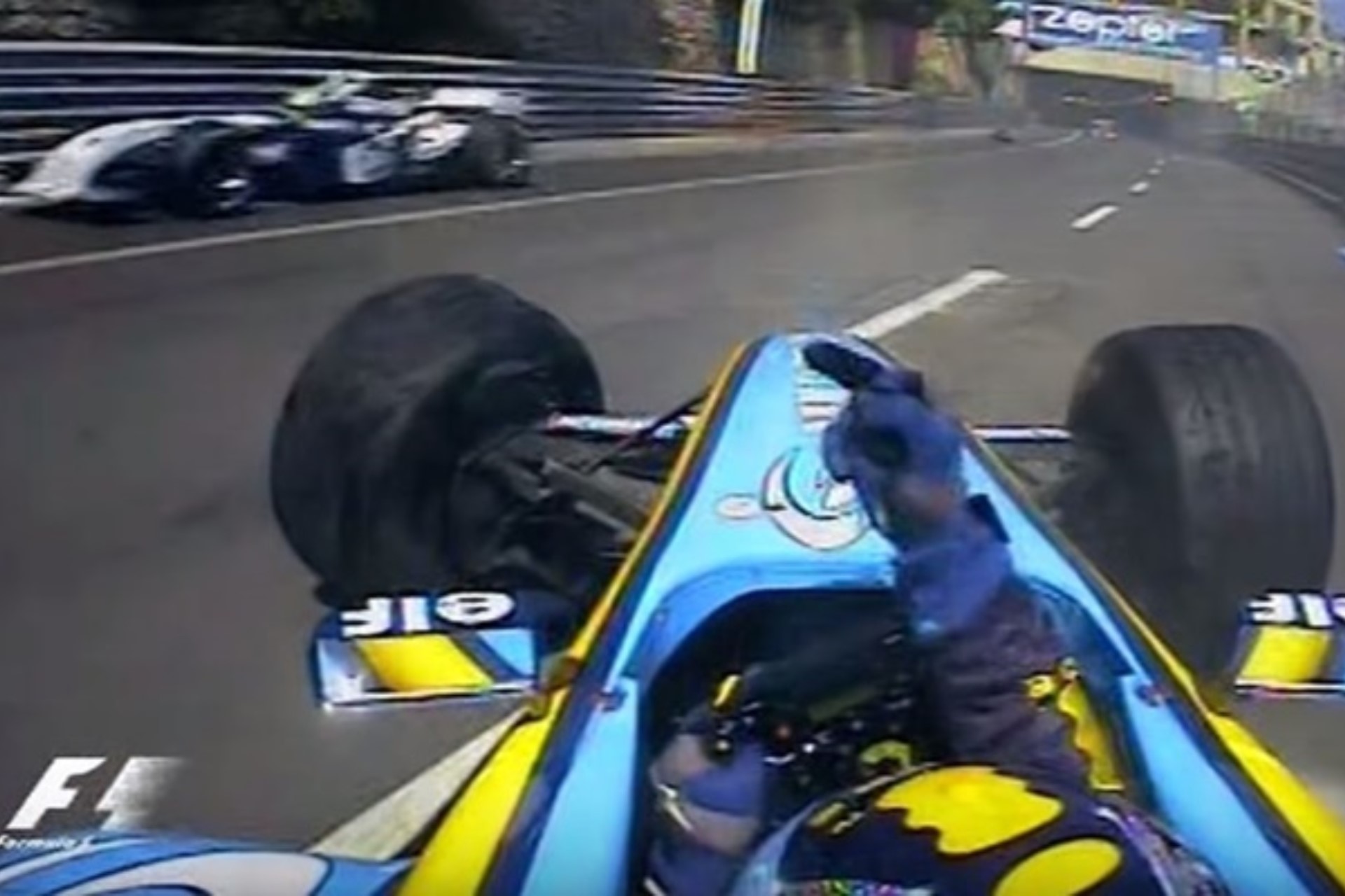 Ralf Schumacher no olvida el dedo de Alonso