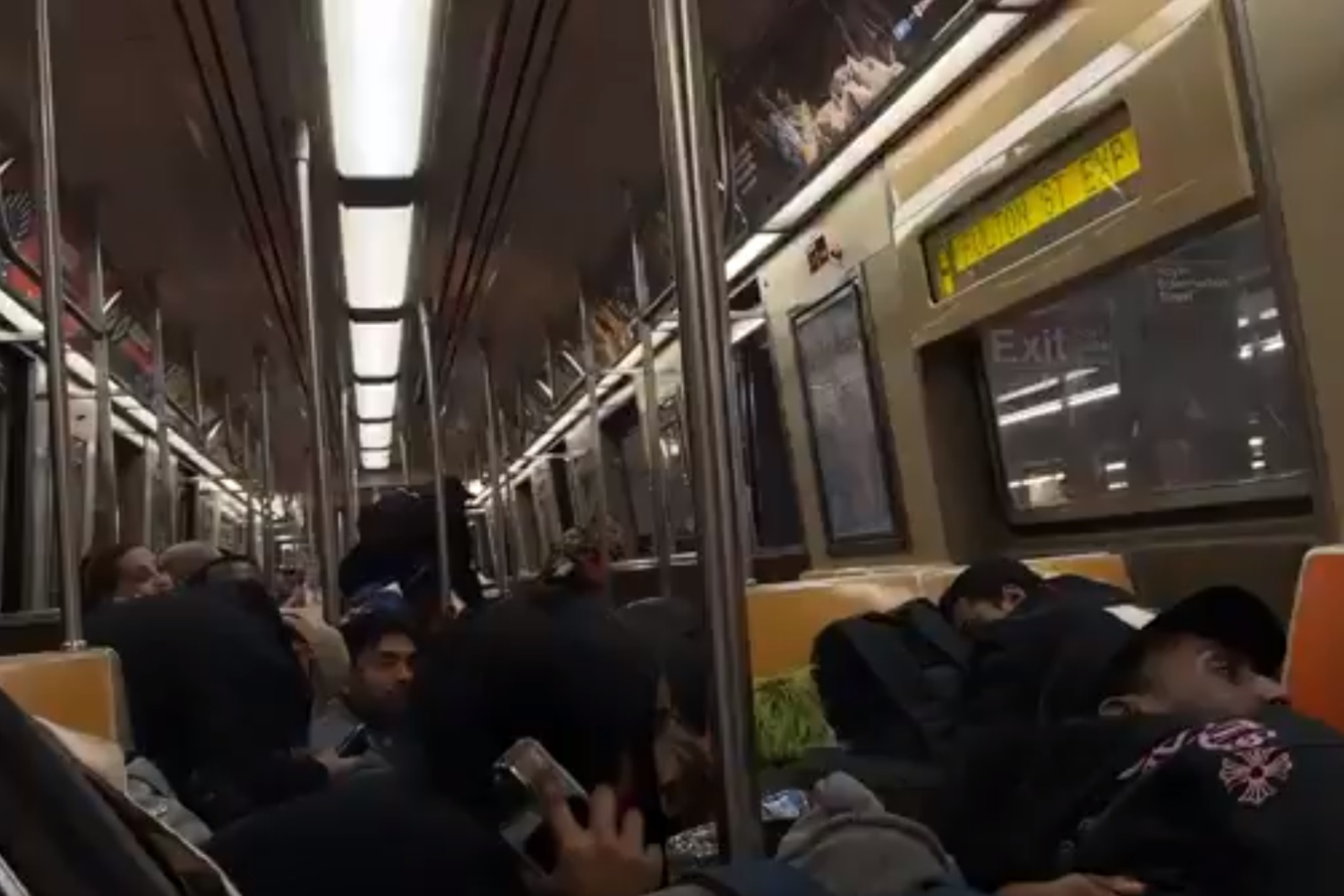 Shooting on New York subway