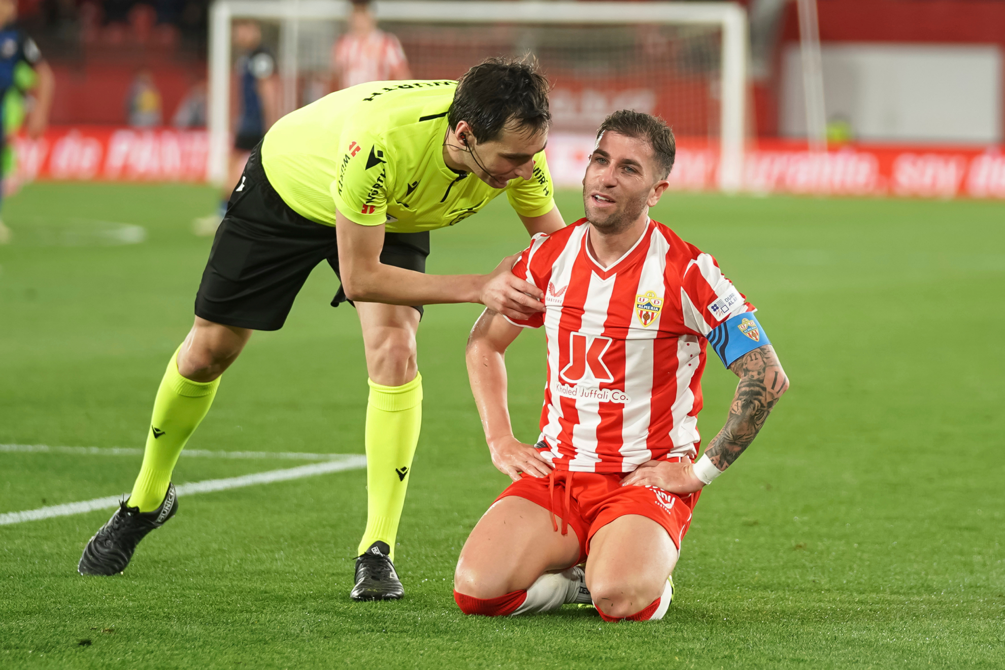 Embarba se lamenta durante el partido ante el Sevilla de la ltima jornada.