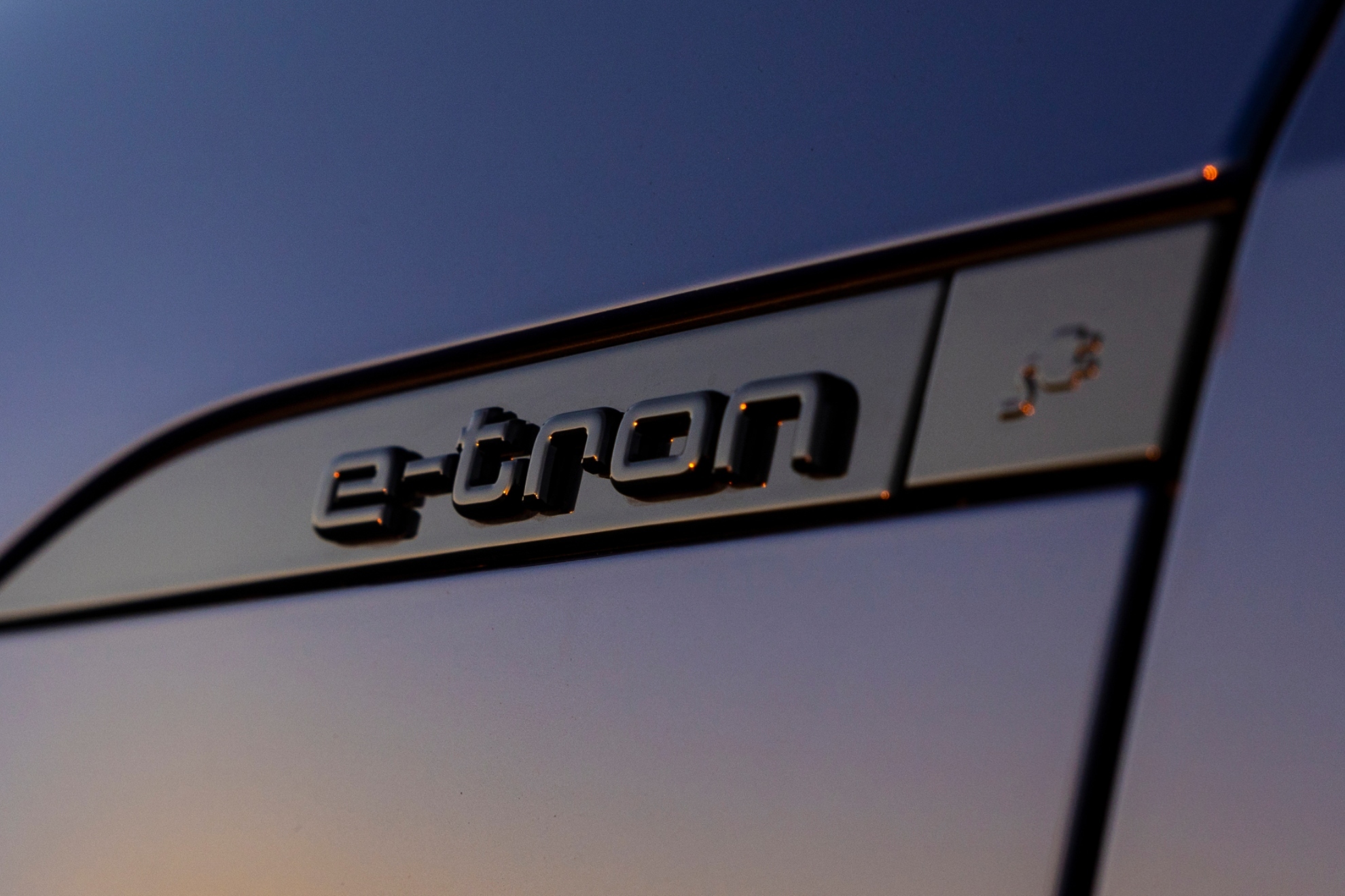 El Q6 se puede considerar el primer coche de la segunda generación de e-tron.