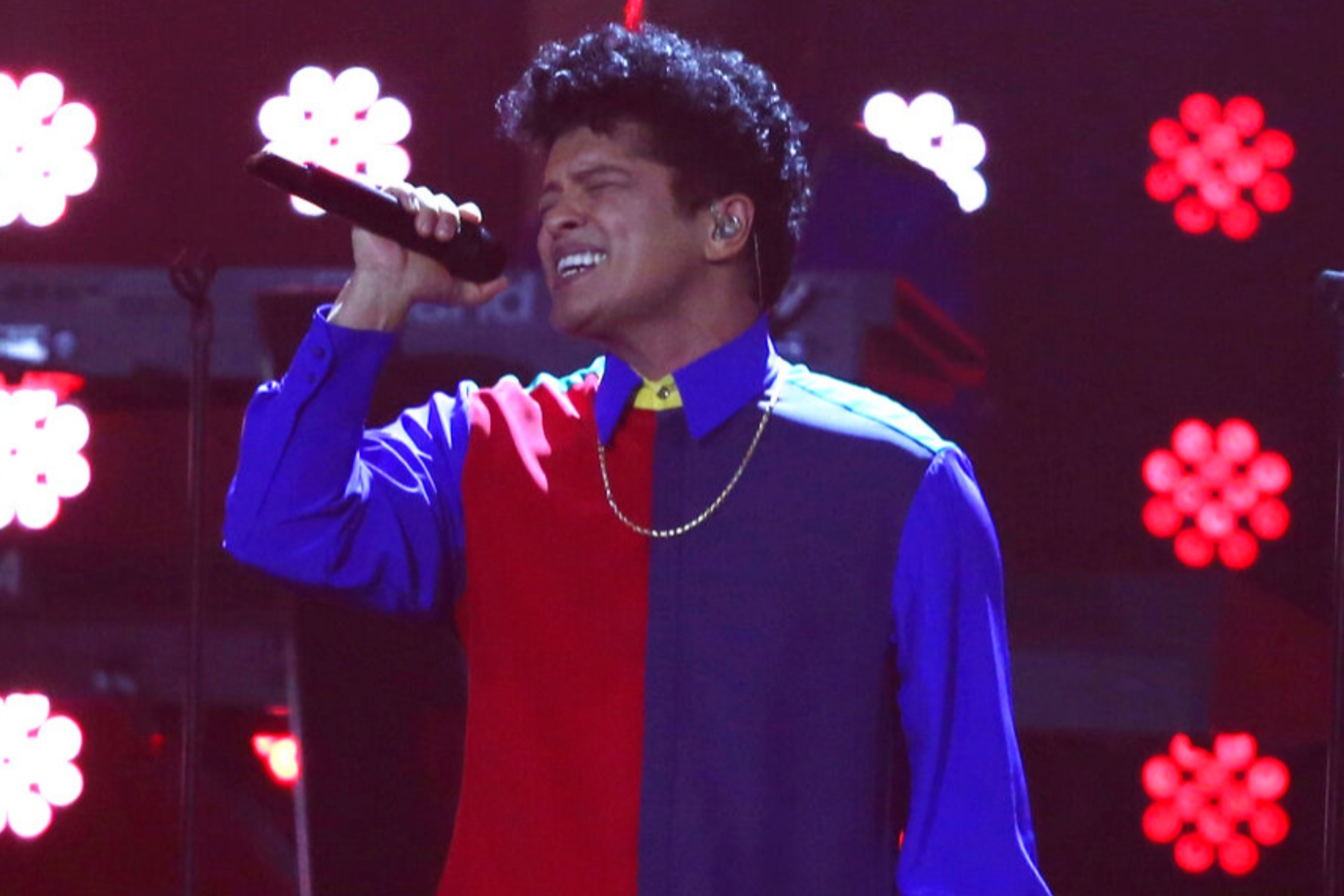 Bruno Mars supposedly has a $50 million gambling bet with MGM
